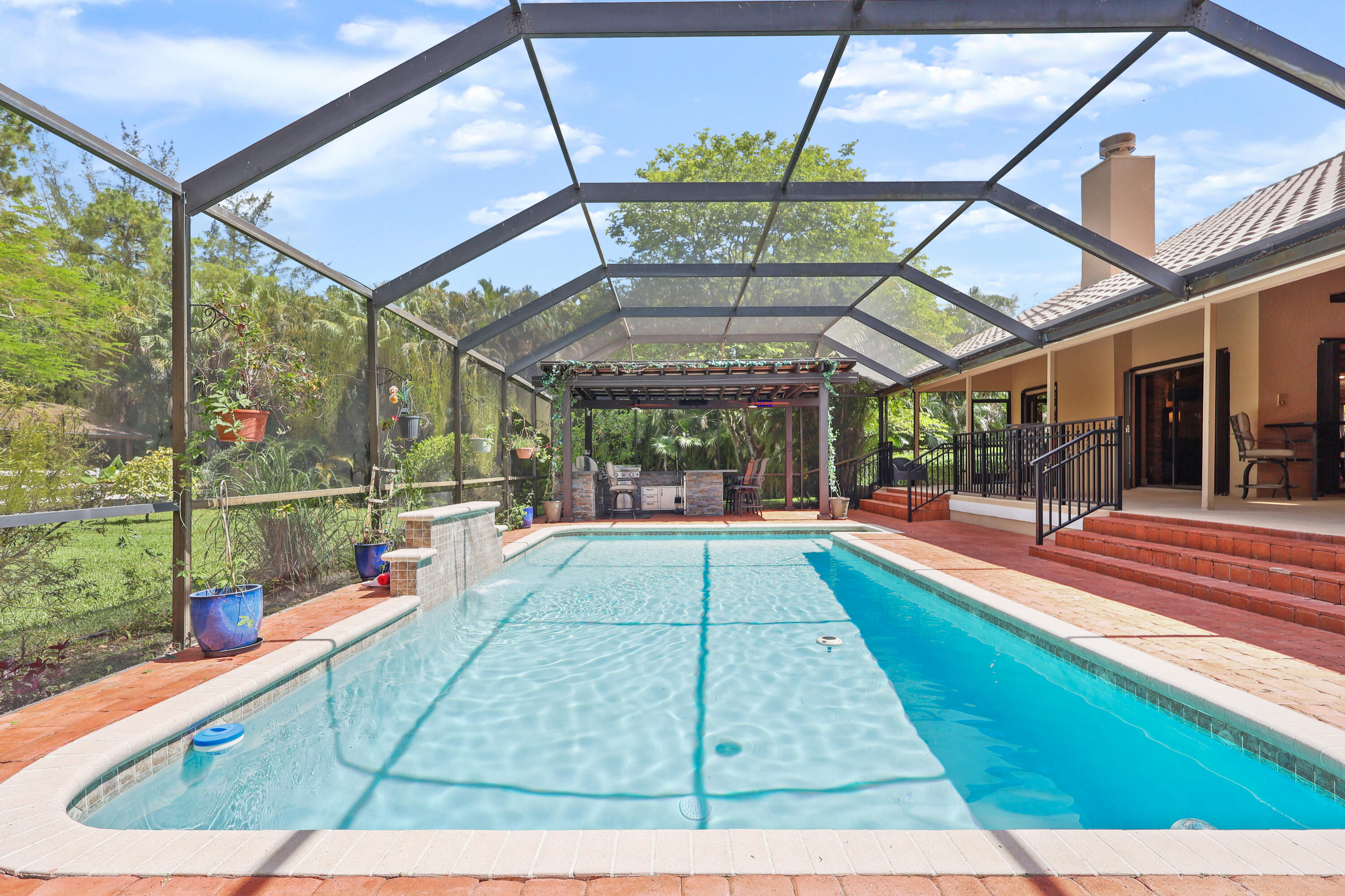Pinetree Estates - Residential