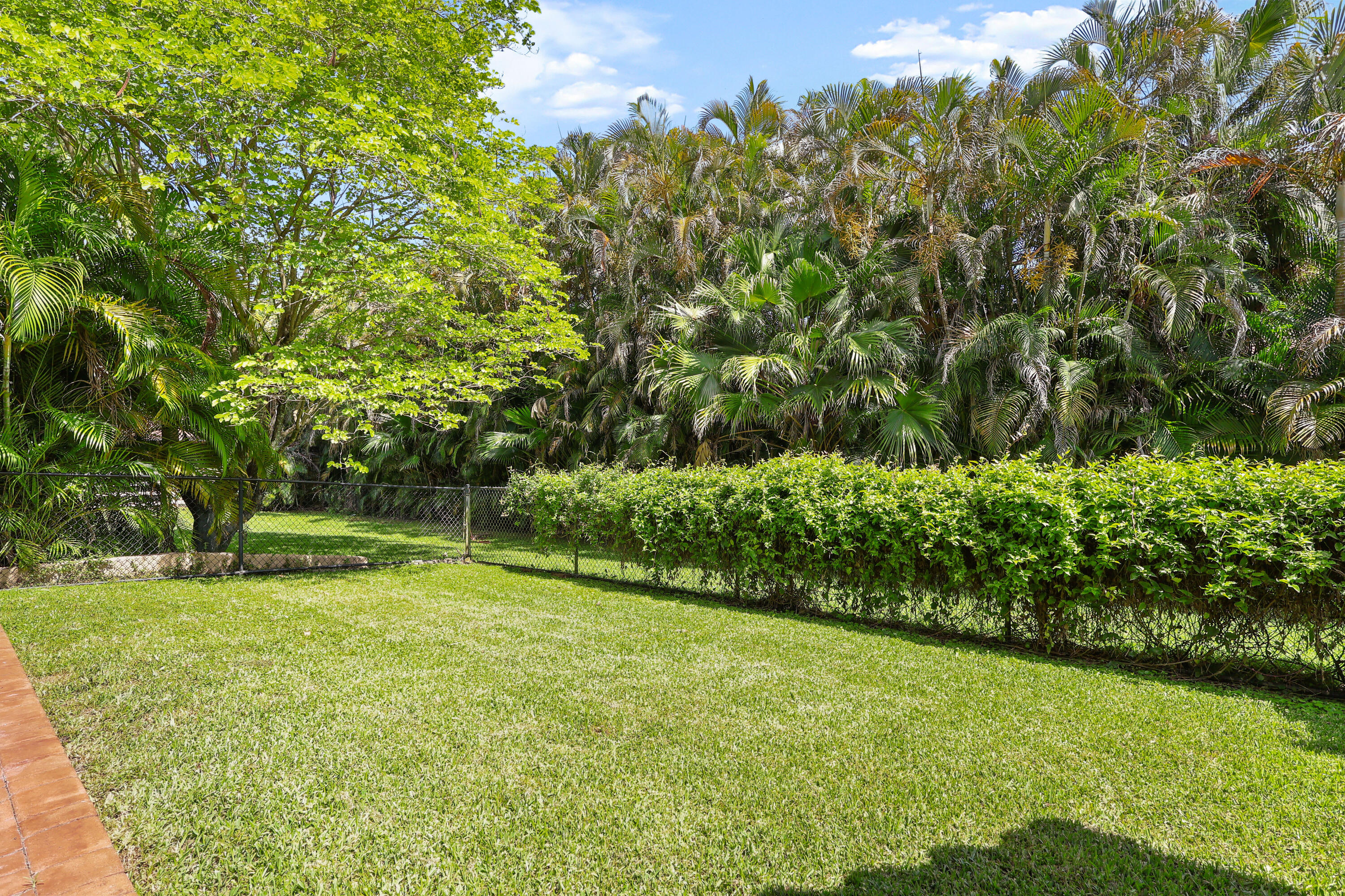 Pinetree Estates - Residential