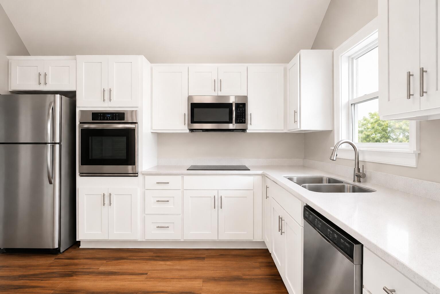 CRESTHAVEN TOWNHOMES SEC 4 CONDO - Residential