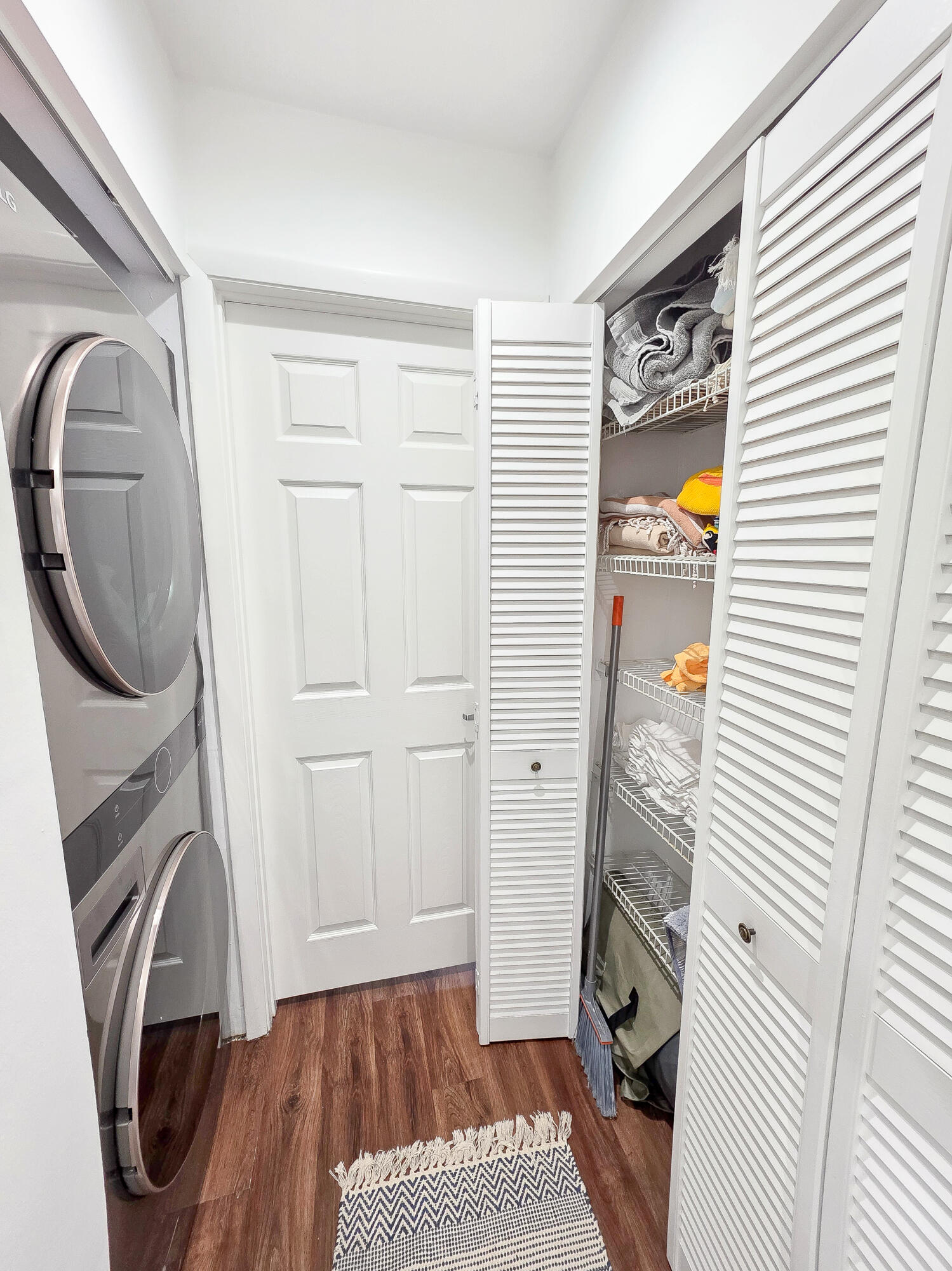 Edgewater Townhomes - Residential Lease
