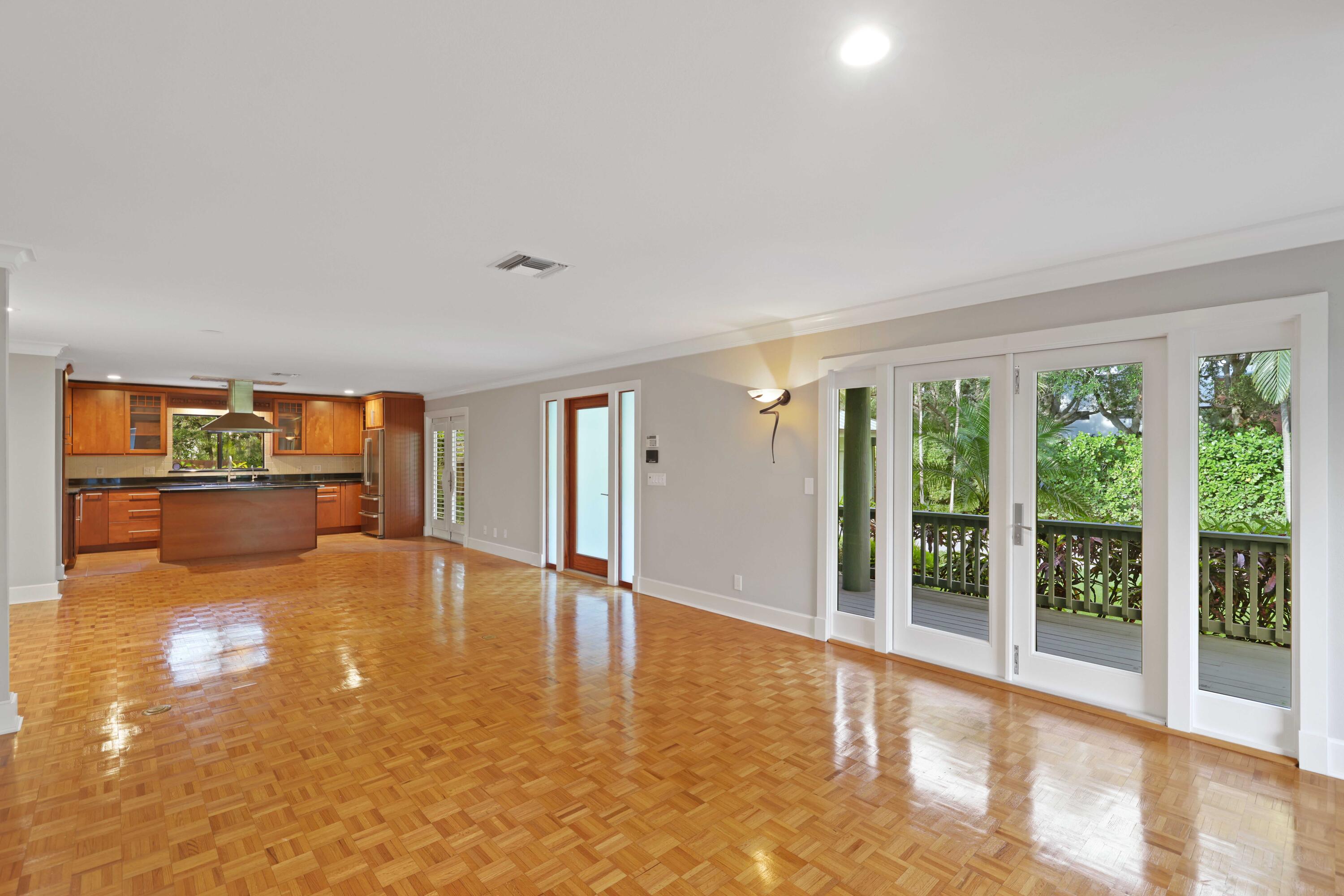 SHADOWLAWN - Residential