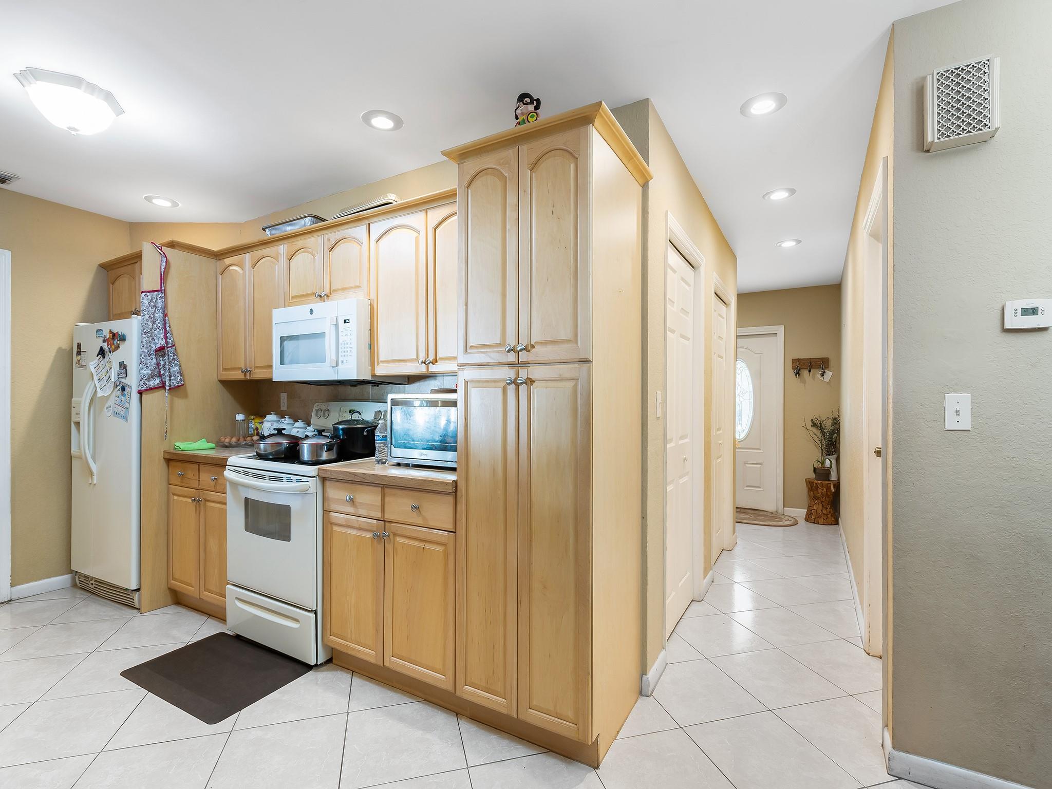 CORAL SPRINGS II - Residential