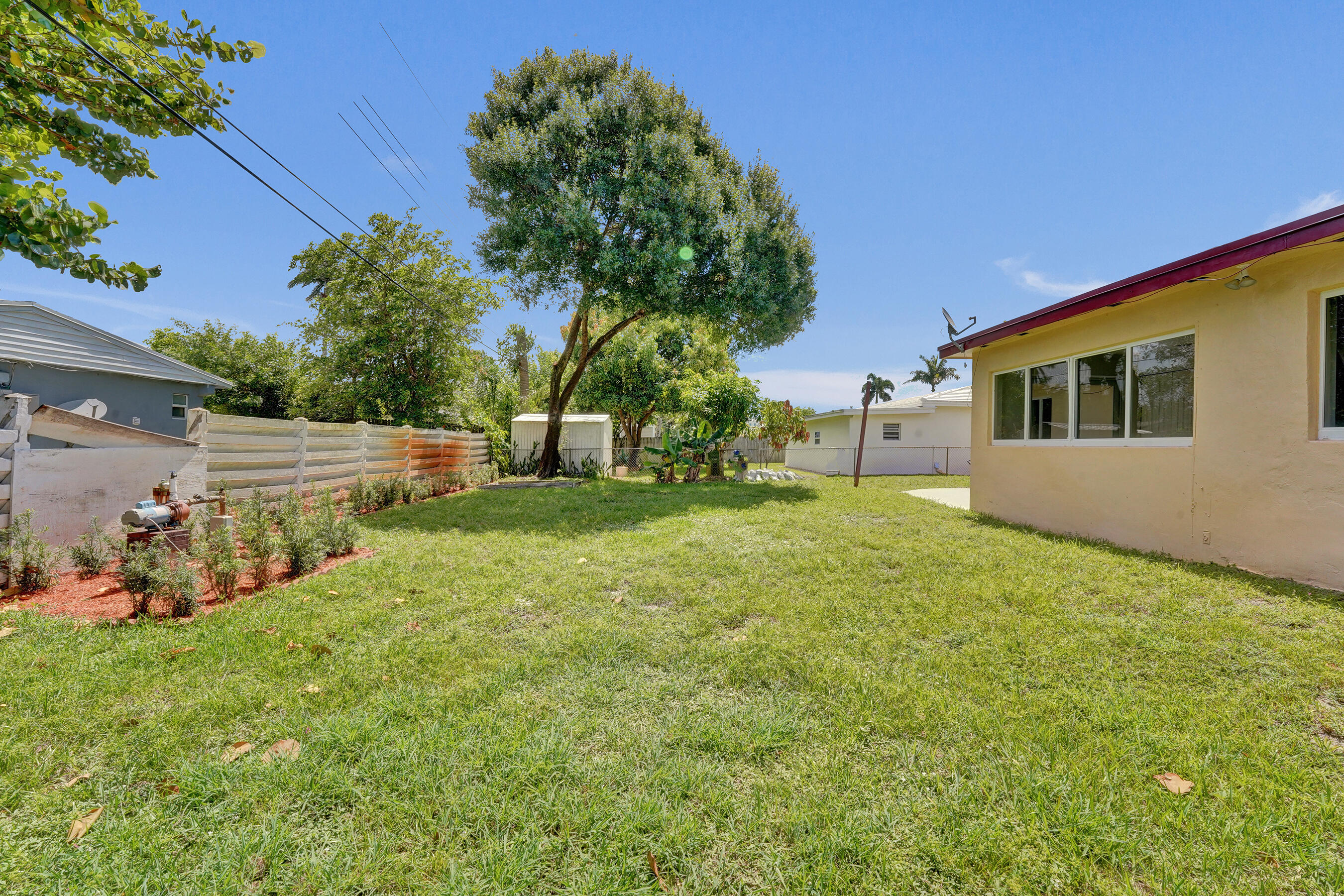 OAK GROVE - Residential