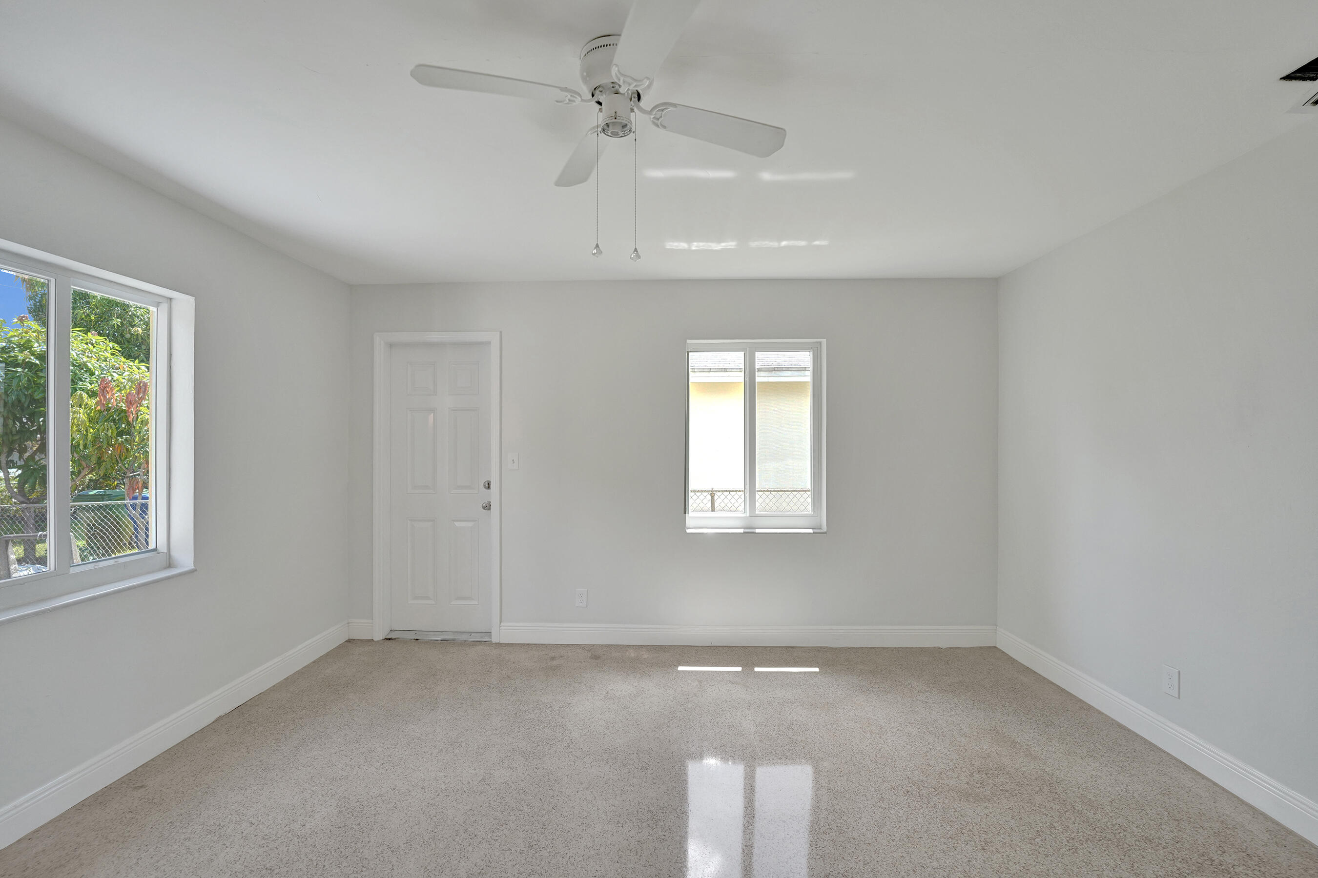 OAK GROVE - Residential