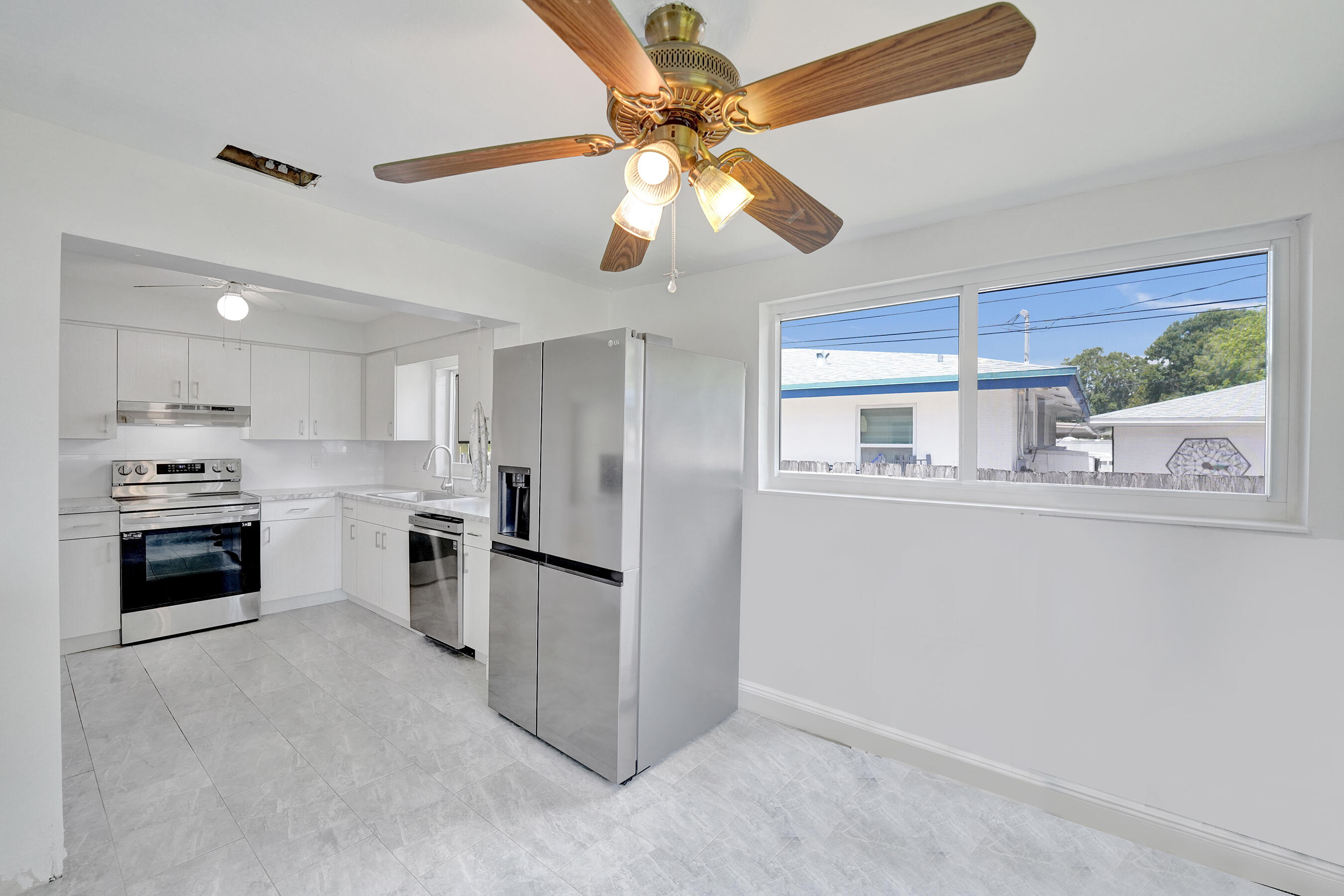 OAK GROVE - Residential
