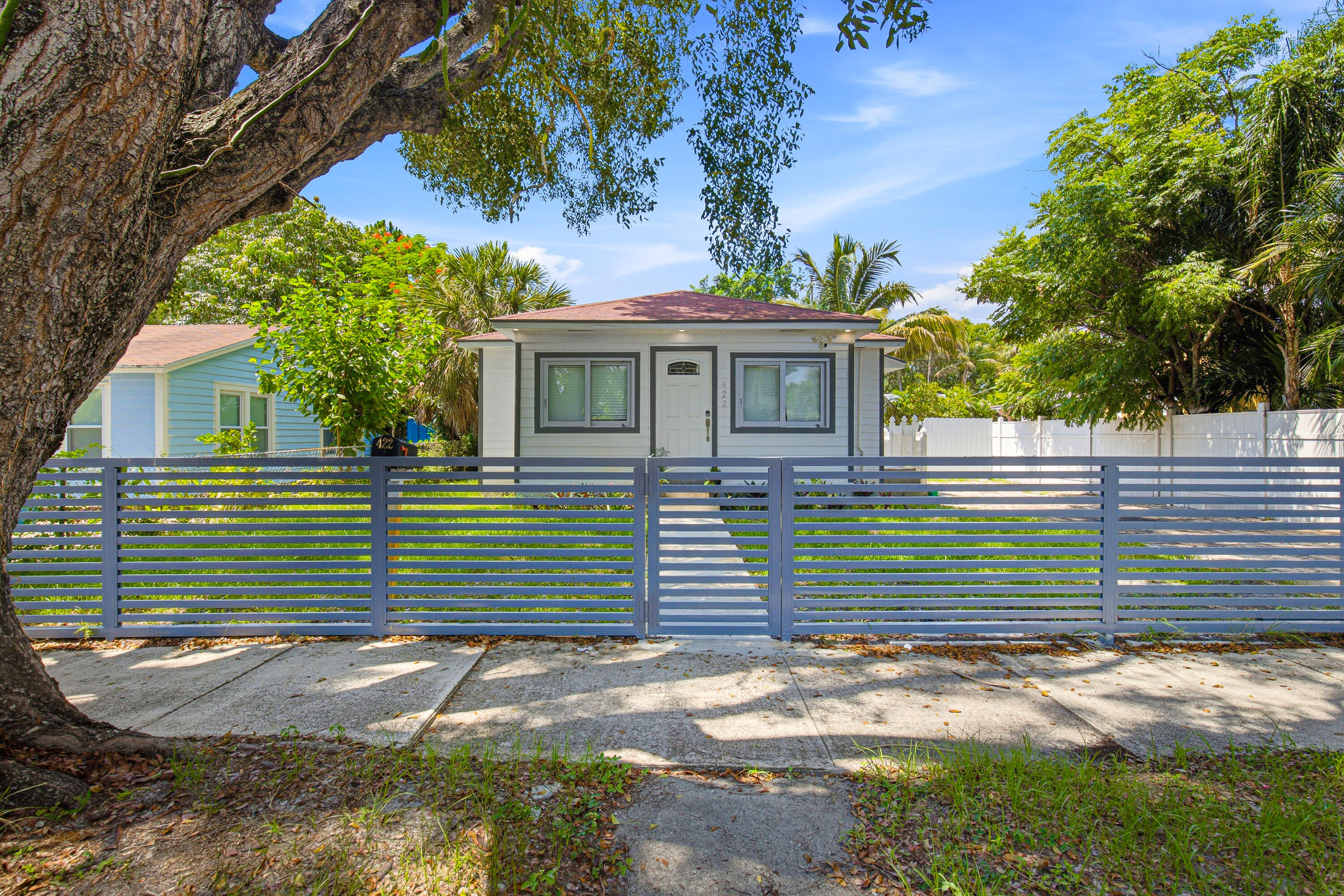 NORTH PALM BCH 1 - Residential