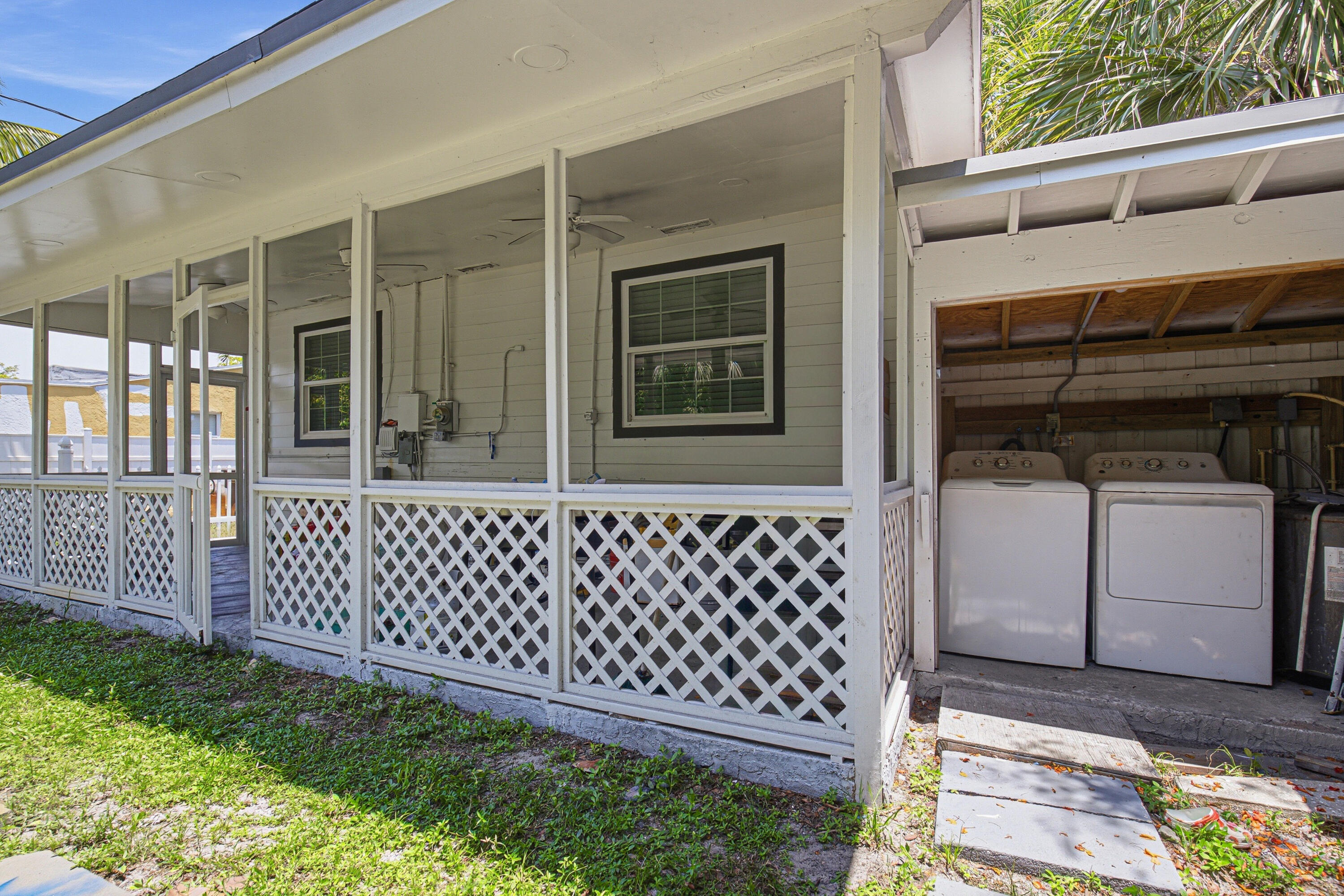 NORTH PALM BCH 1 - Residential
