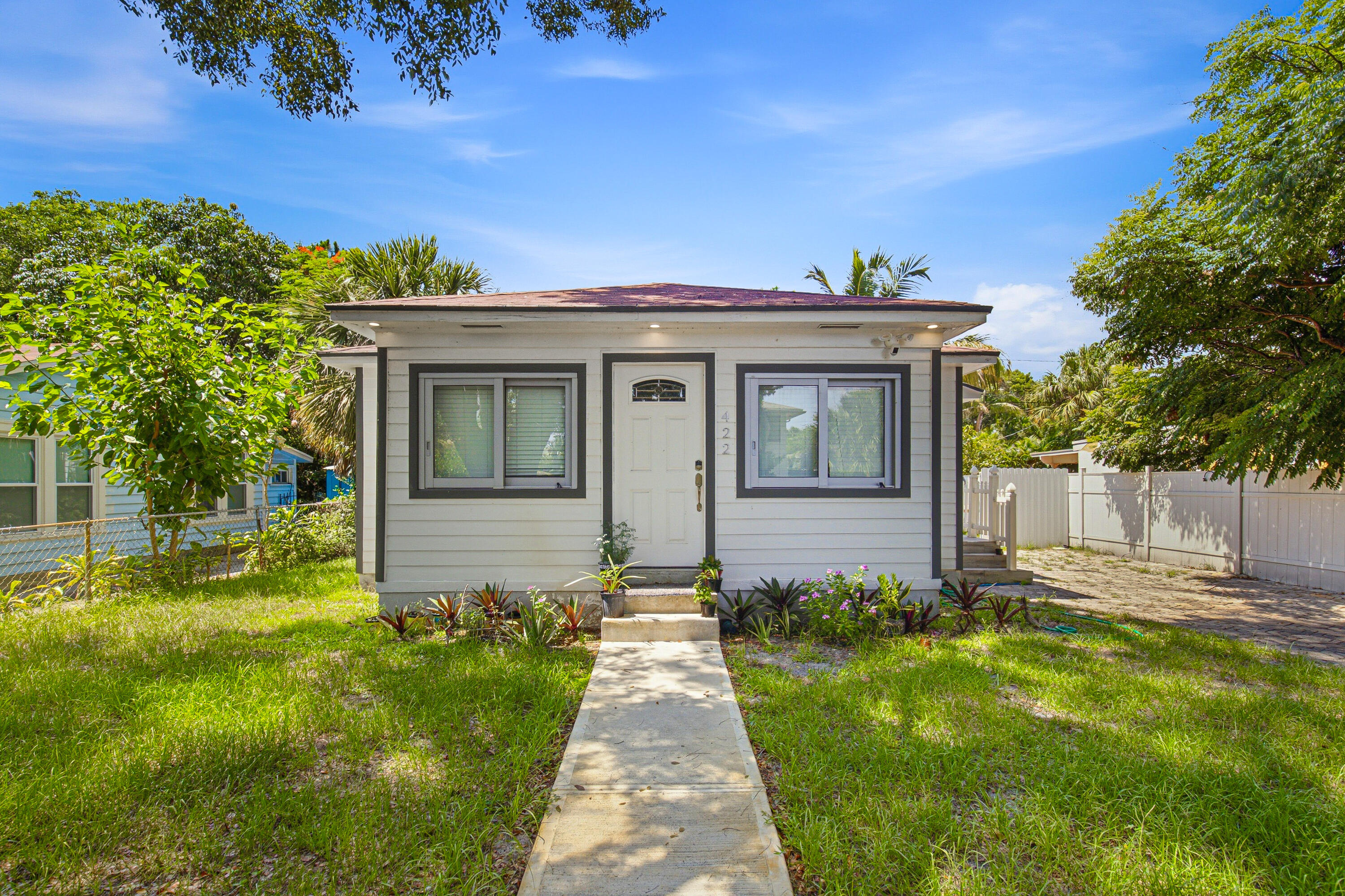 NORTH PALM BCH 1 - Residential