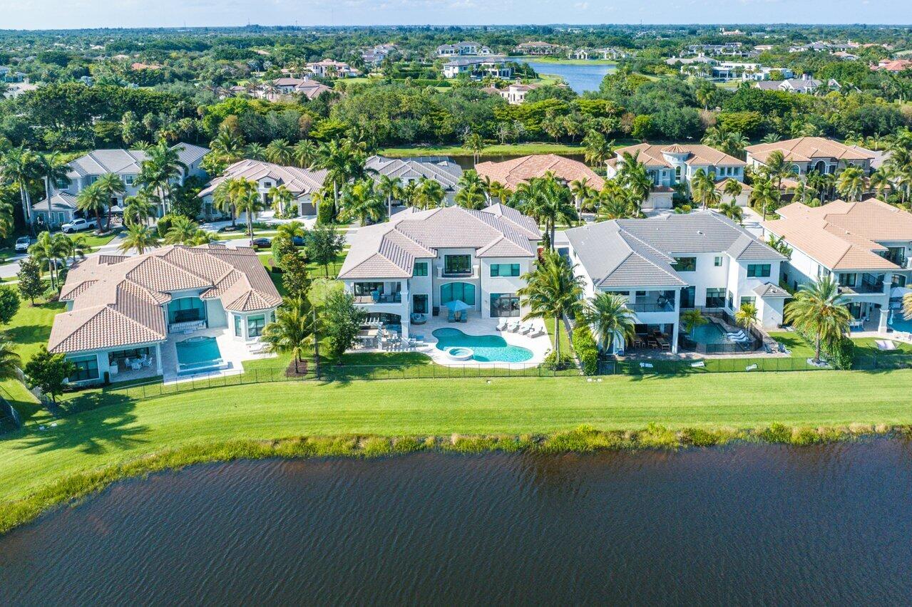 Seven Bridges - Residential