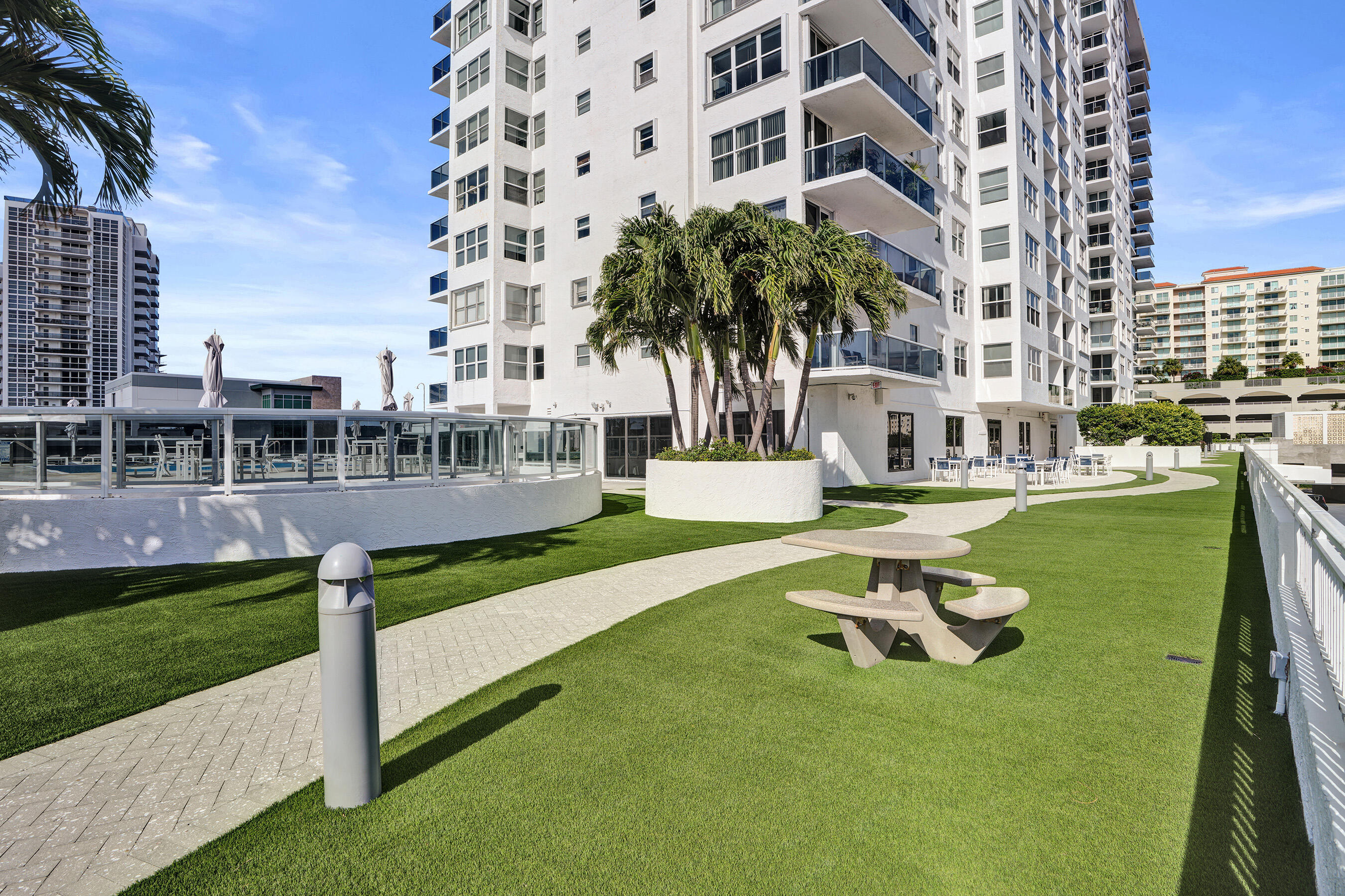 BERKLEY SOUTH - Residential