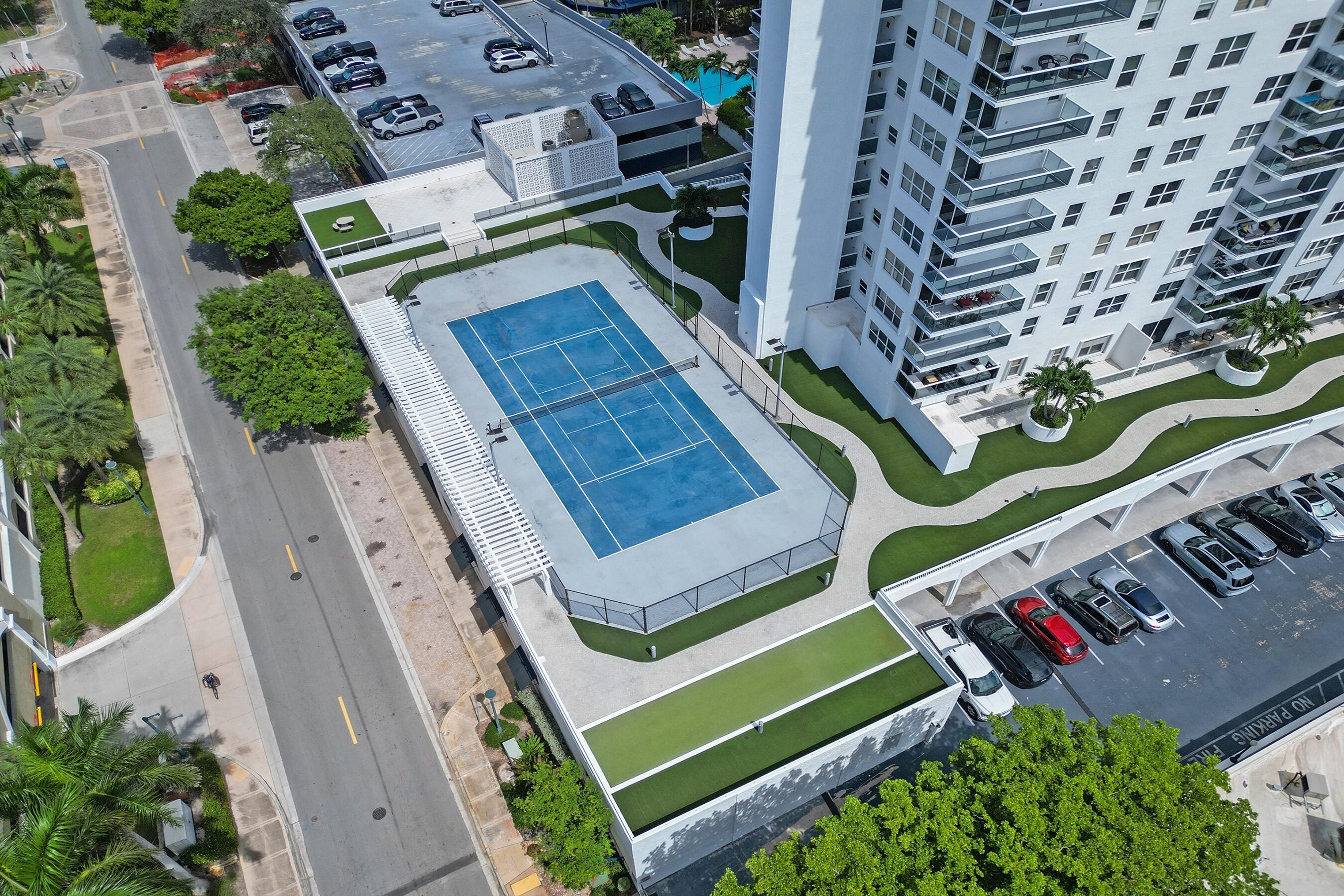 BERKLEY SOUTH - Residential