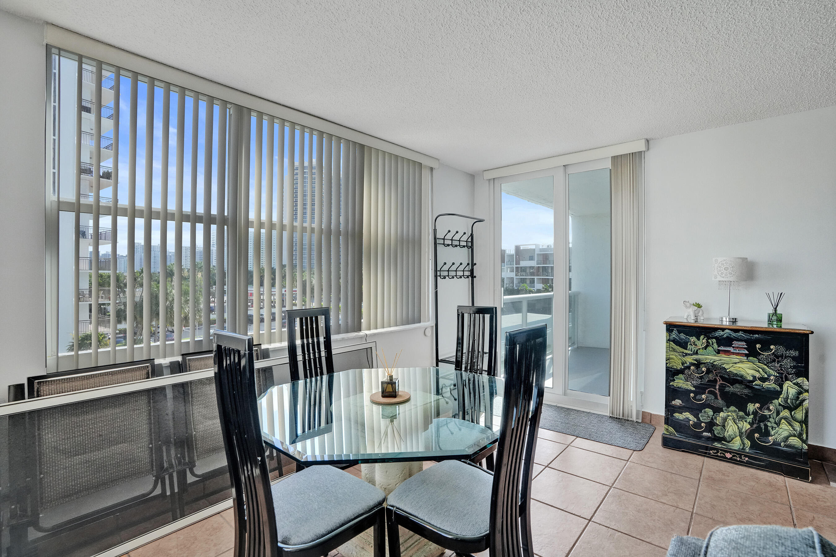 BERKLEY SOUTH - Residential