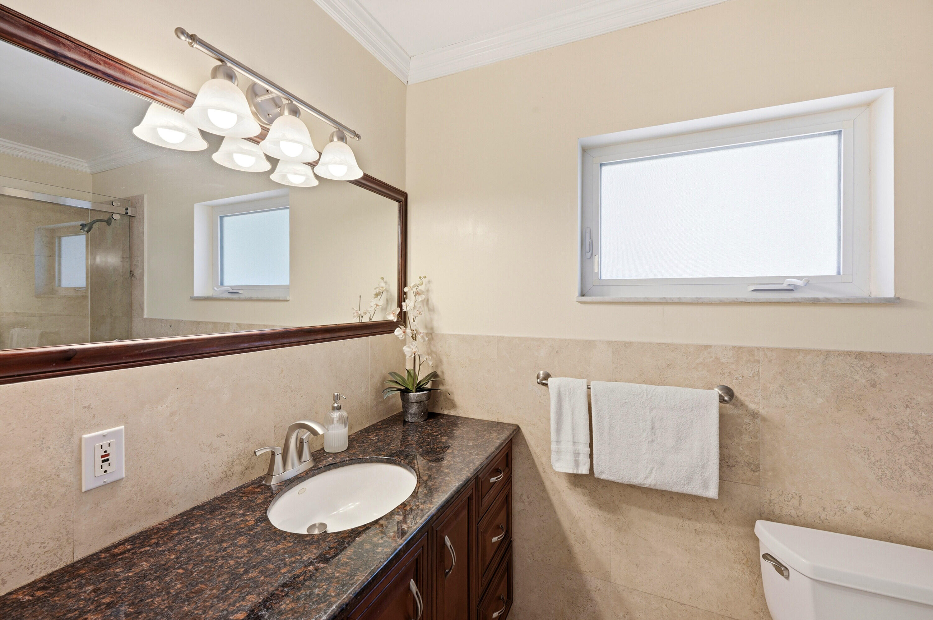 SNUG HARBOR SEC THREE - Residential