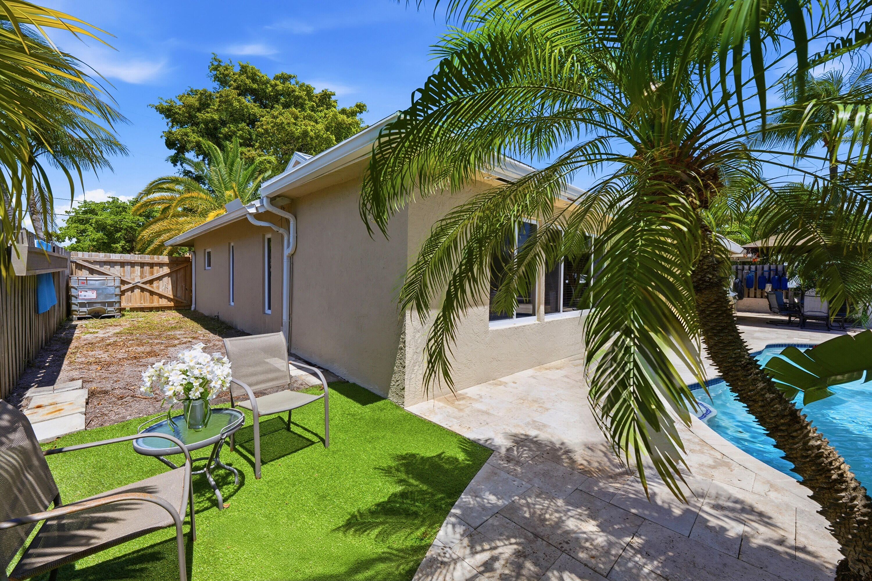 SNUG HARBOR SEC THREE - Residential