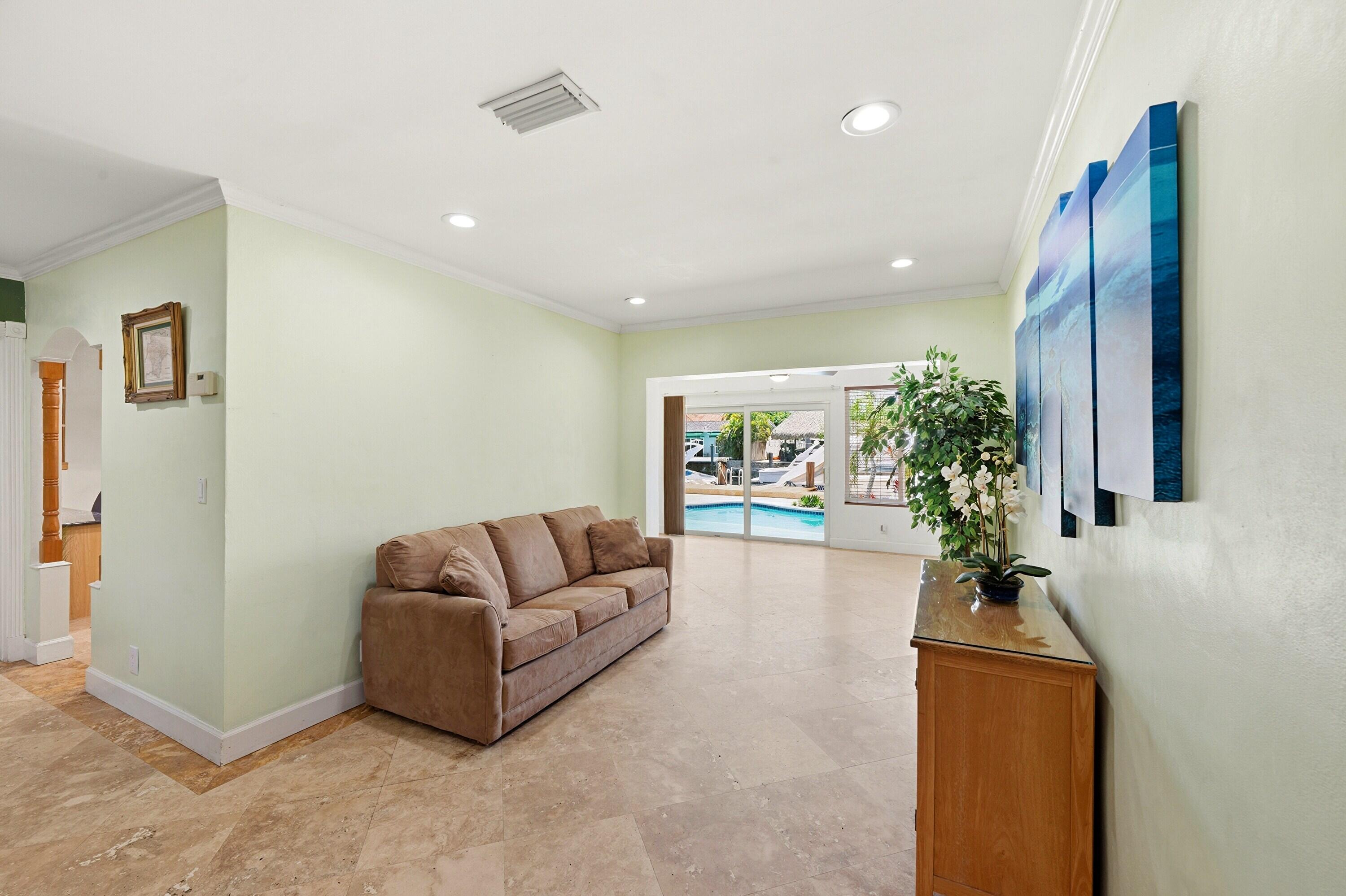 SNUG HARBOR SEC THREE - Residential