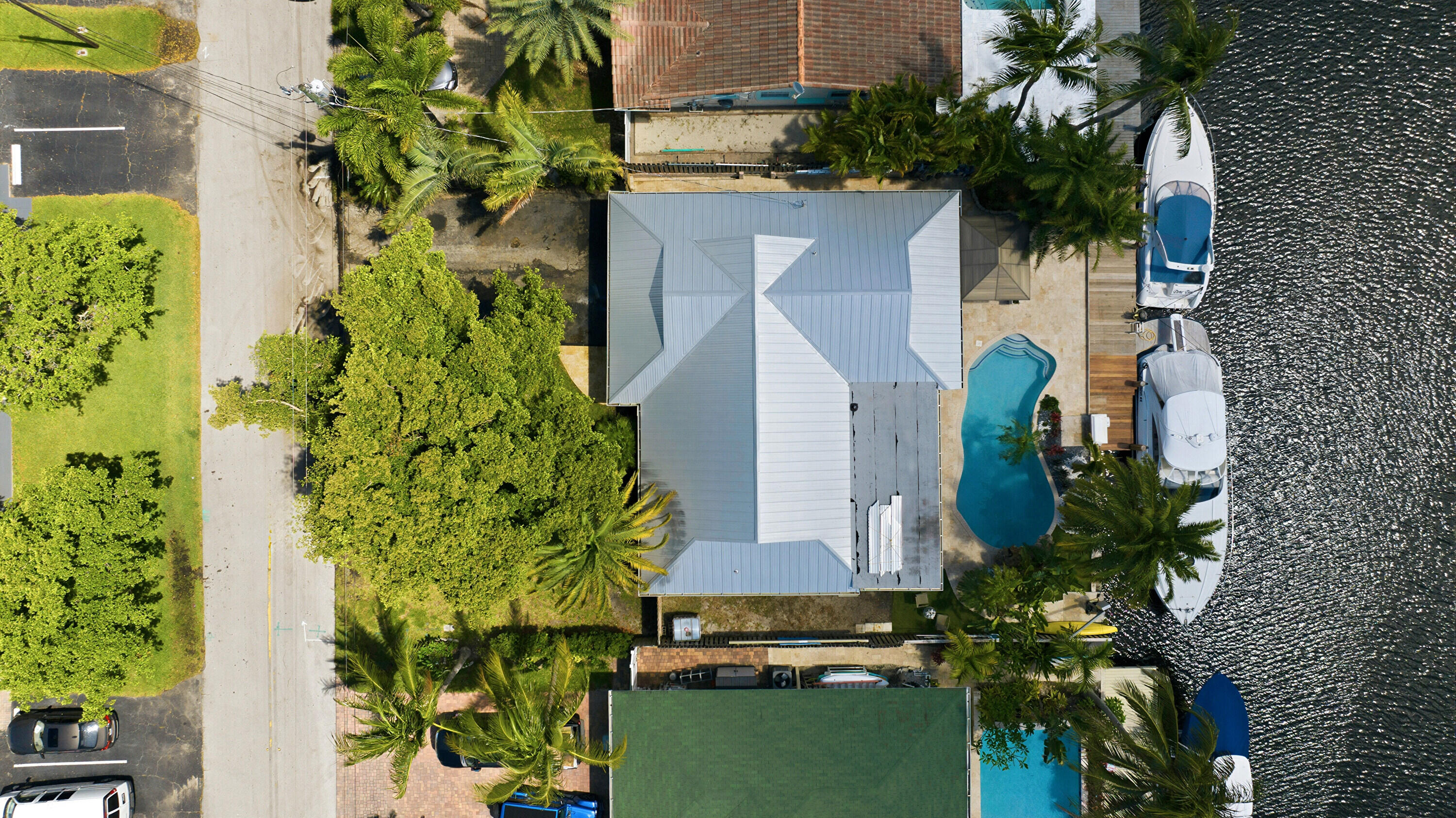 SNUG HARBOR SEC THREE - Residential
