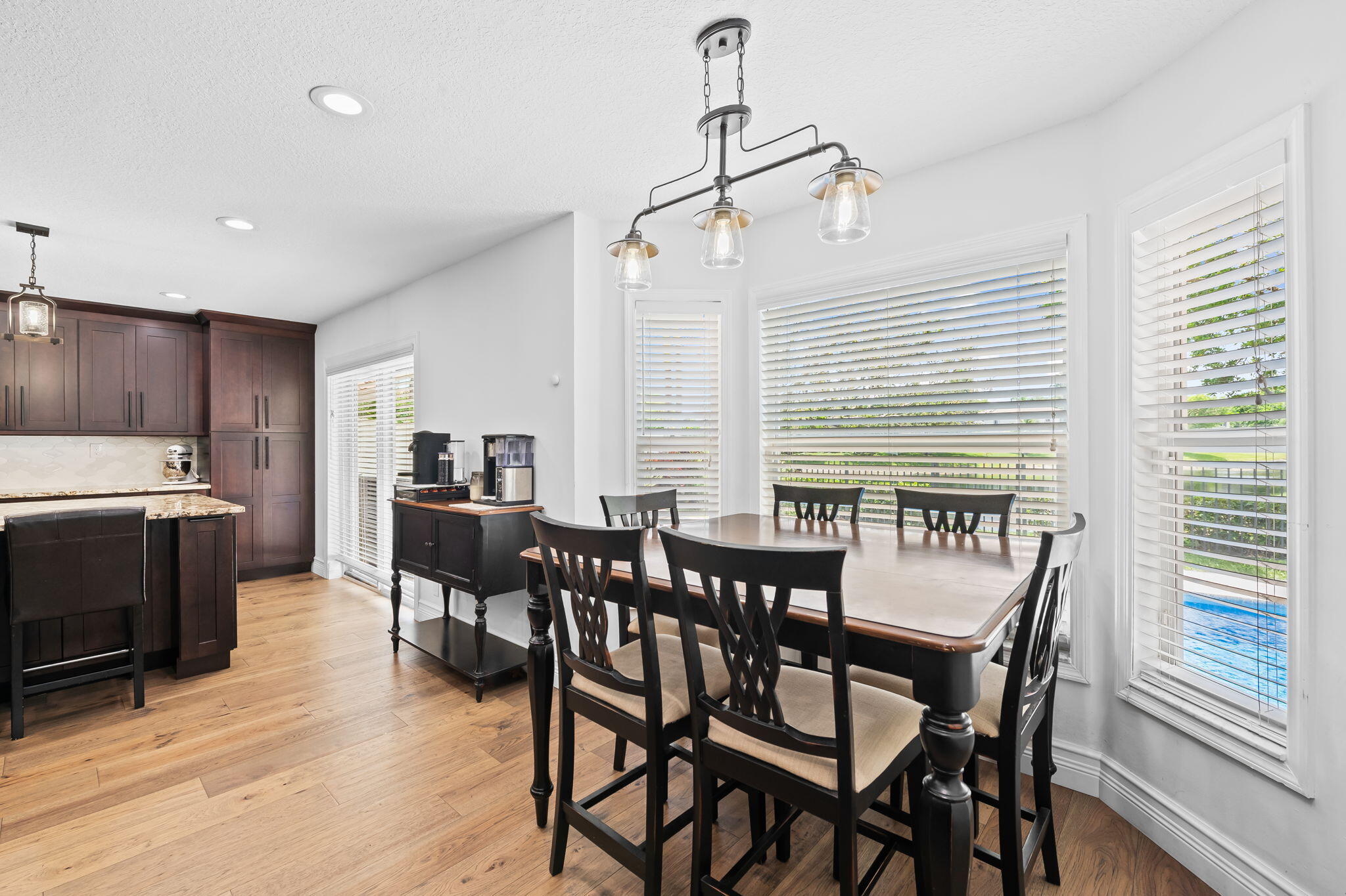 COUNTRYS POINT - Residential