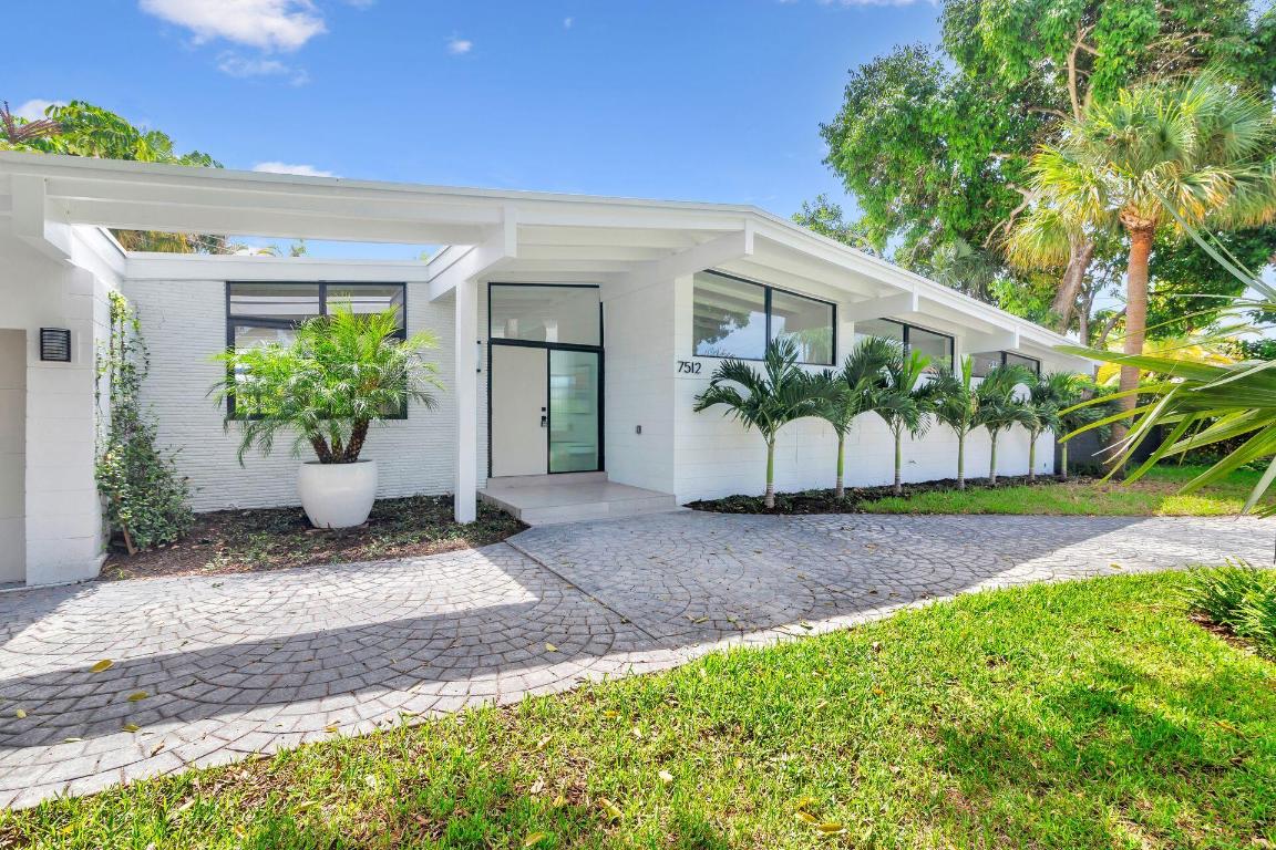 LAKE CLARKE ESTATES - Residential