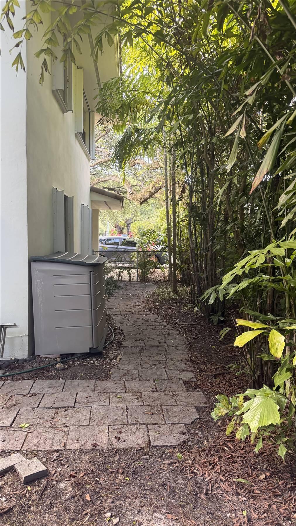 SAINT HUGH OAKS VILLAGE CONDO - Residential Lease