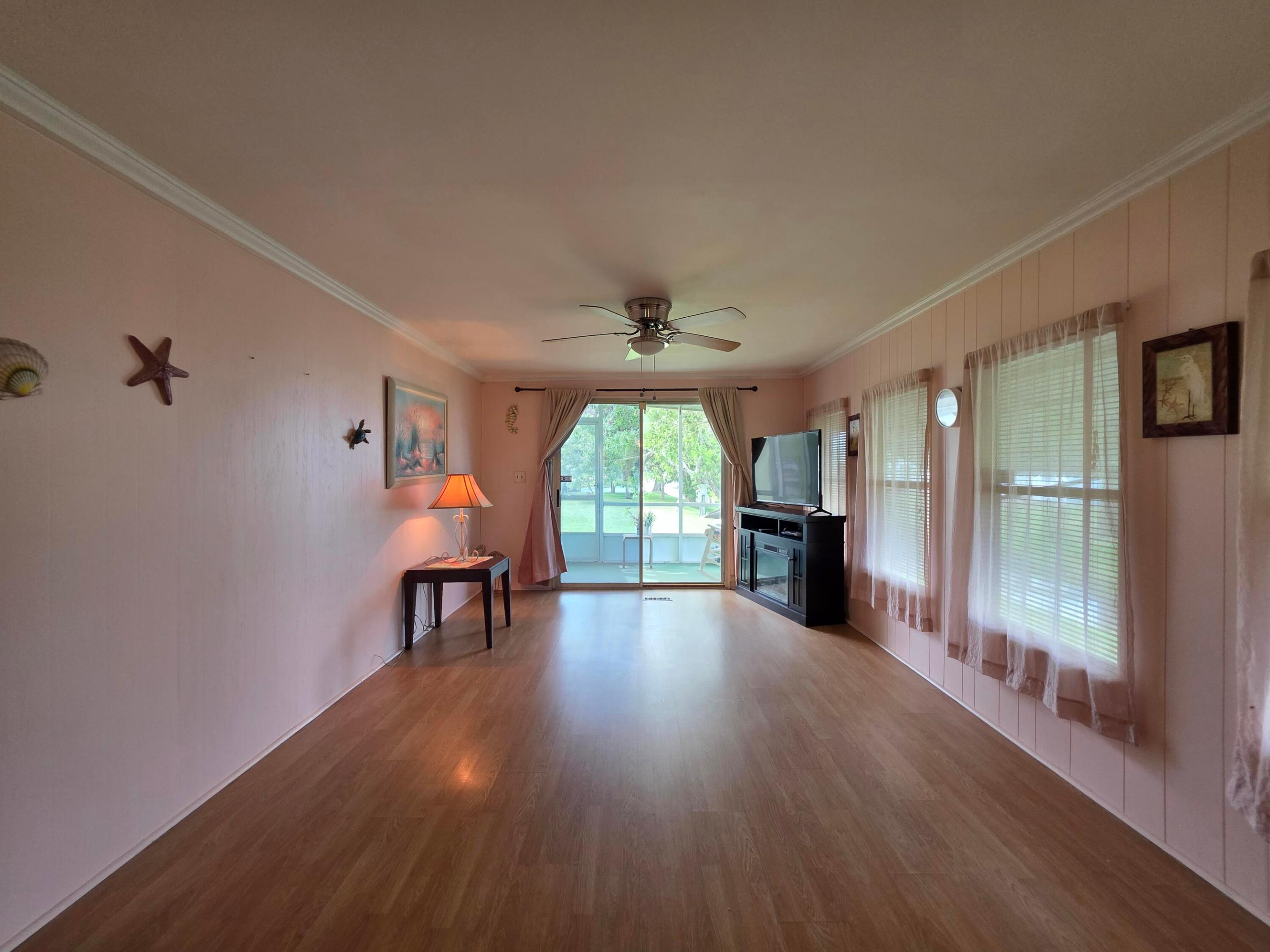 Spanish Lakes Riverfront - Residential