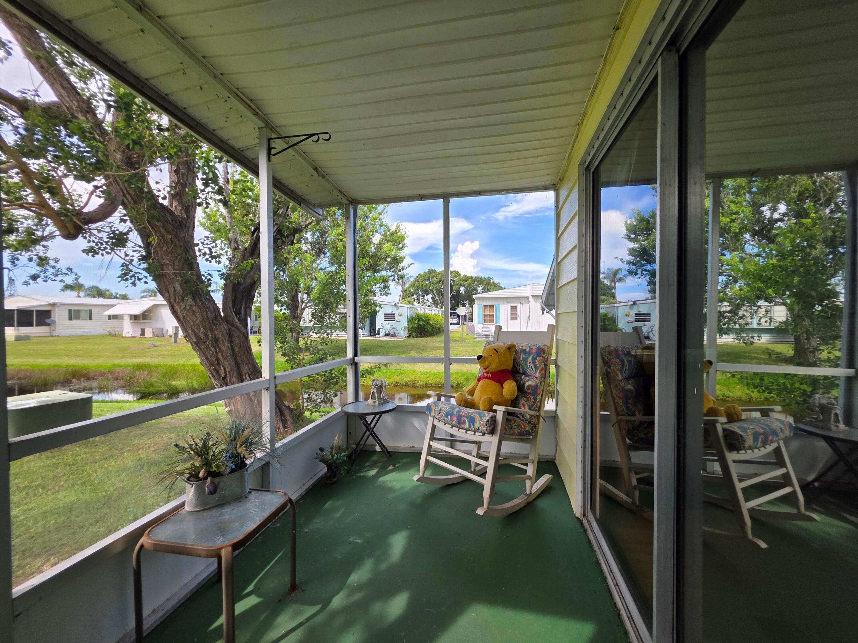 Spanish Lakes Riverfront - Residential