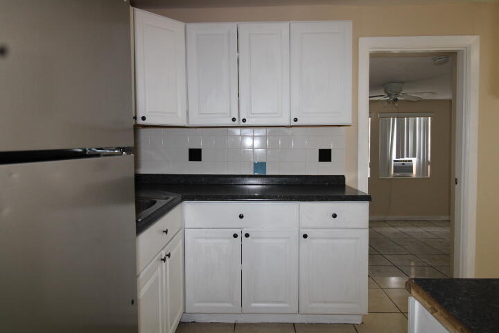 FEDERAL GARDENS 1 - Residential Lease