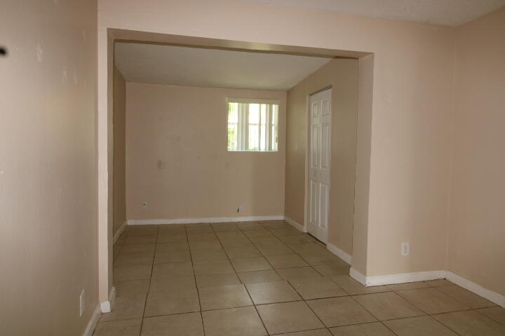 FEDERAL GARDENS 1 - Residential Lease