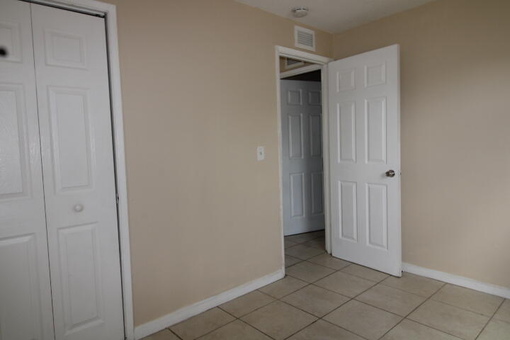 FEDERAL GARDENS 1 - Residential Lease