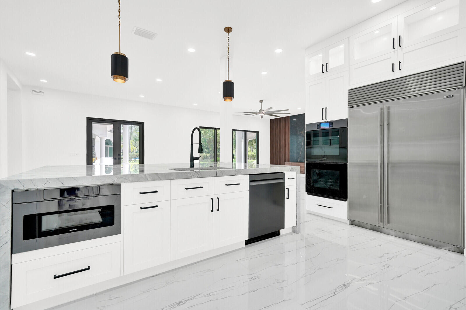 TALL PINES - Residential