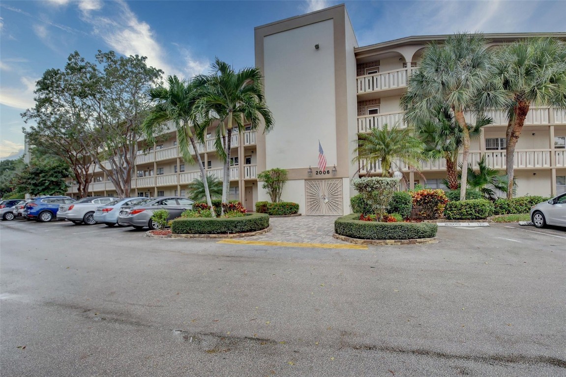 Wynmoor - Residential