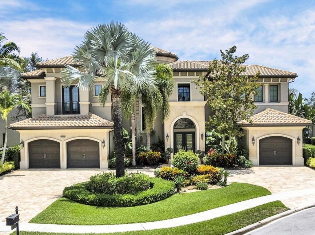 Beautiful Chantilly model home by GL with custom finishes on one of the finest water lots in The Bridges. This exquisite property was exceptionally well designed and decorated, home tech, one-of-a-kind curved glass stair case and so much more. Enjoy long, premium water views from this quiet and private setting. 

Boasting a large landscaped private yard with a huge spill over pool and summer kitchen. The home was designed with exceptional detail and of the highest caliber materials, appliances and accents. The home was decorated by NewYork famous and awarded decorator Bruice Berman.

This is one of the most impressive properties in The Bridges community, located in the coveted Crown Bridge, Empire section. (Furniture is also available for sale.)