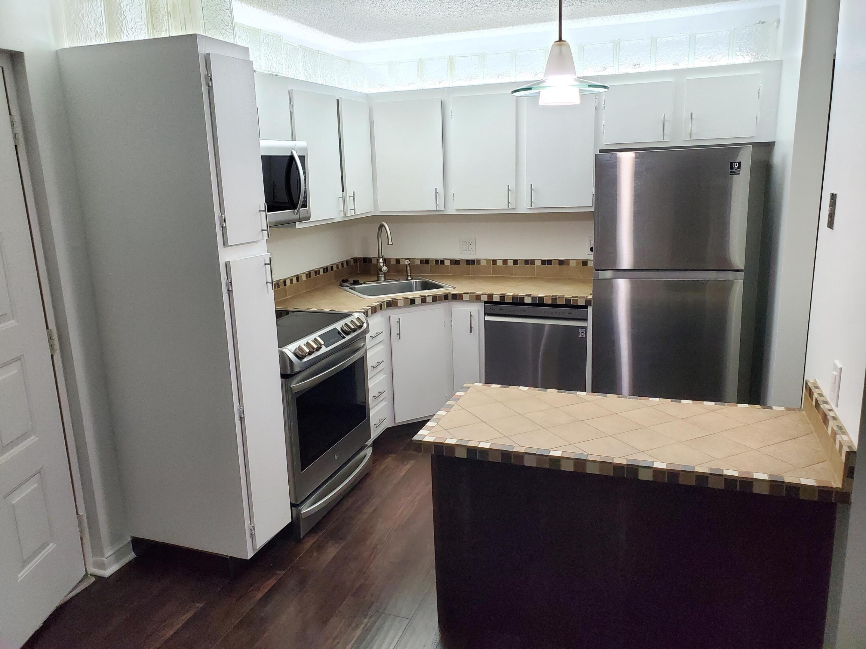 PINE RIDGE NORTH II CONDO - Residential Lease