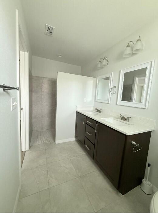 MARION OAKS UNIT 10 - Residential