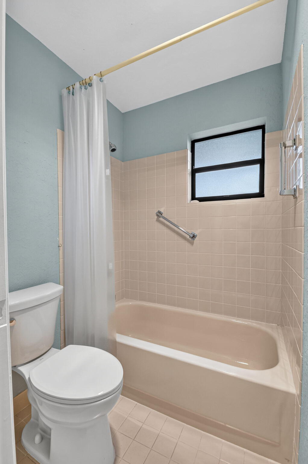 BENT TREE VILLAS WEST CONDO - Residential