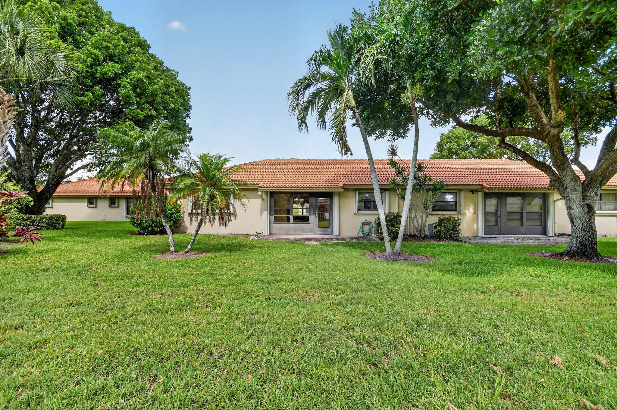 BENT TREE VILLAS WEST CONDO - Residential