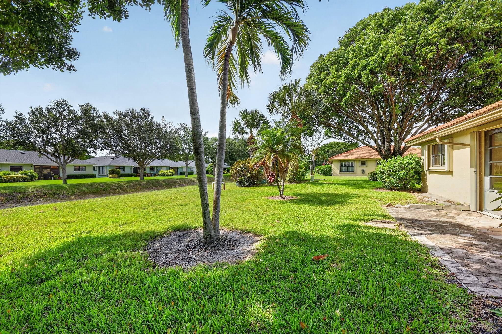 BENT TREE VILLAS WEST CONDO - Residential