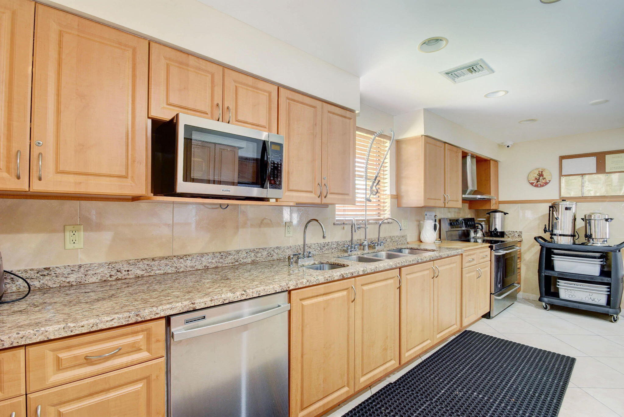 BENT TREE VILLAS WEST CONDO - Residential