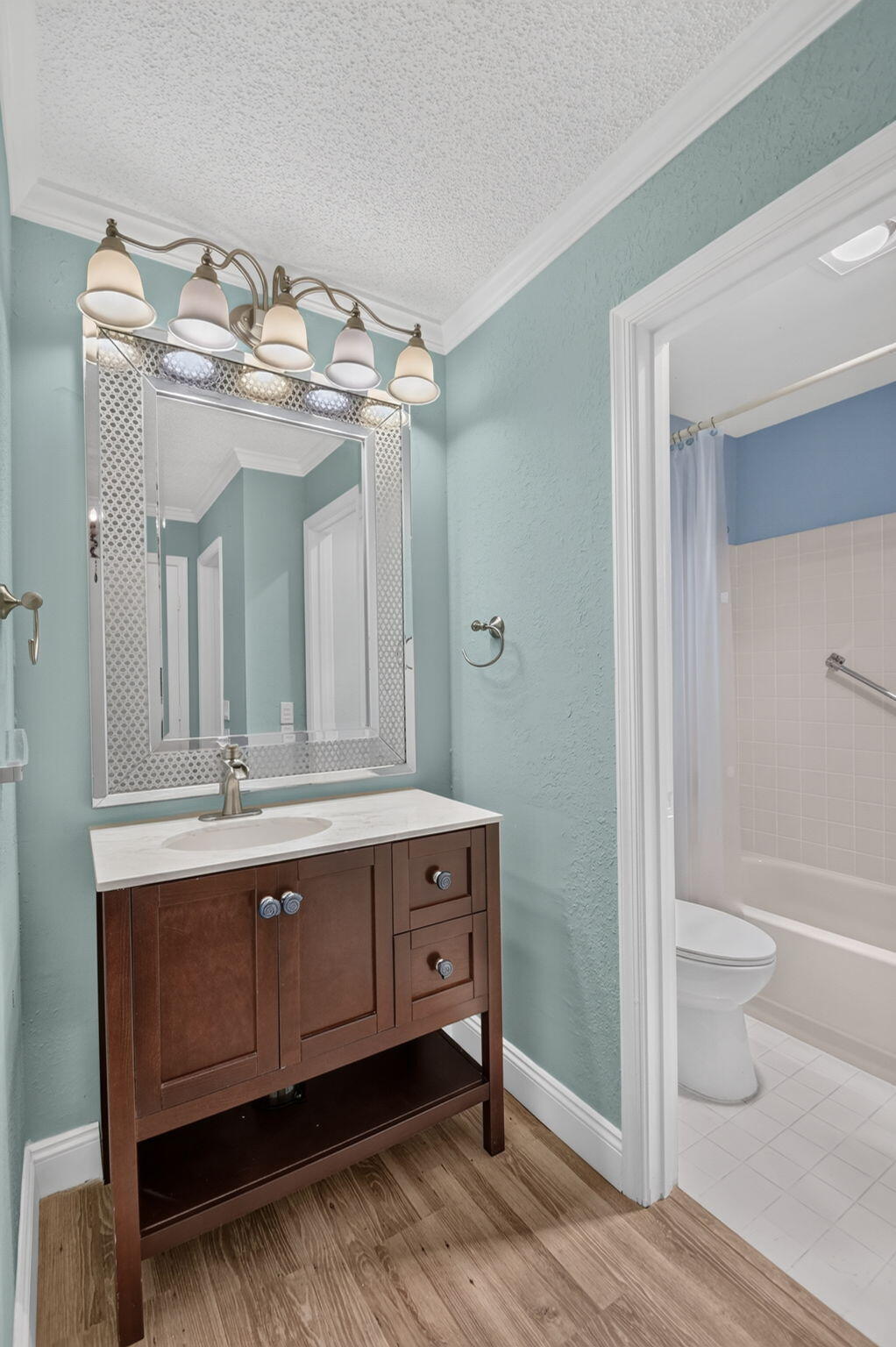 BENT TREE VILLAS WEST CONDO - Residential
