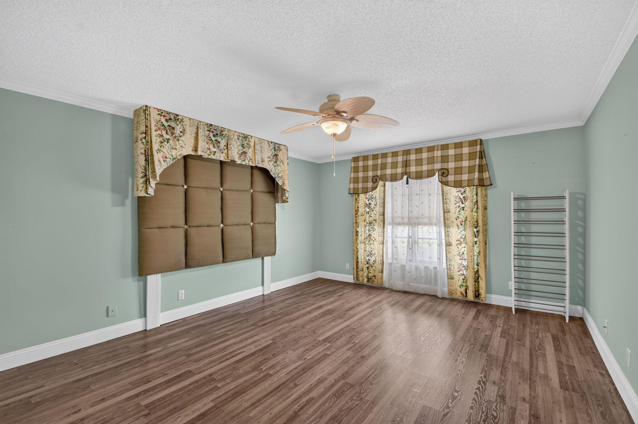 BENT TREE VILLAS WEST CONDO - Residential