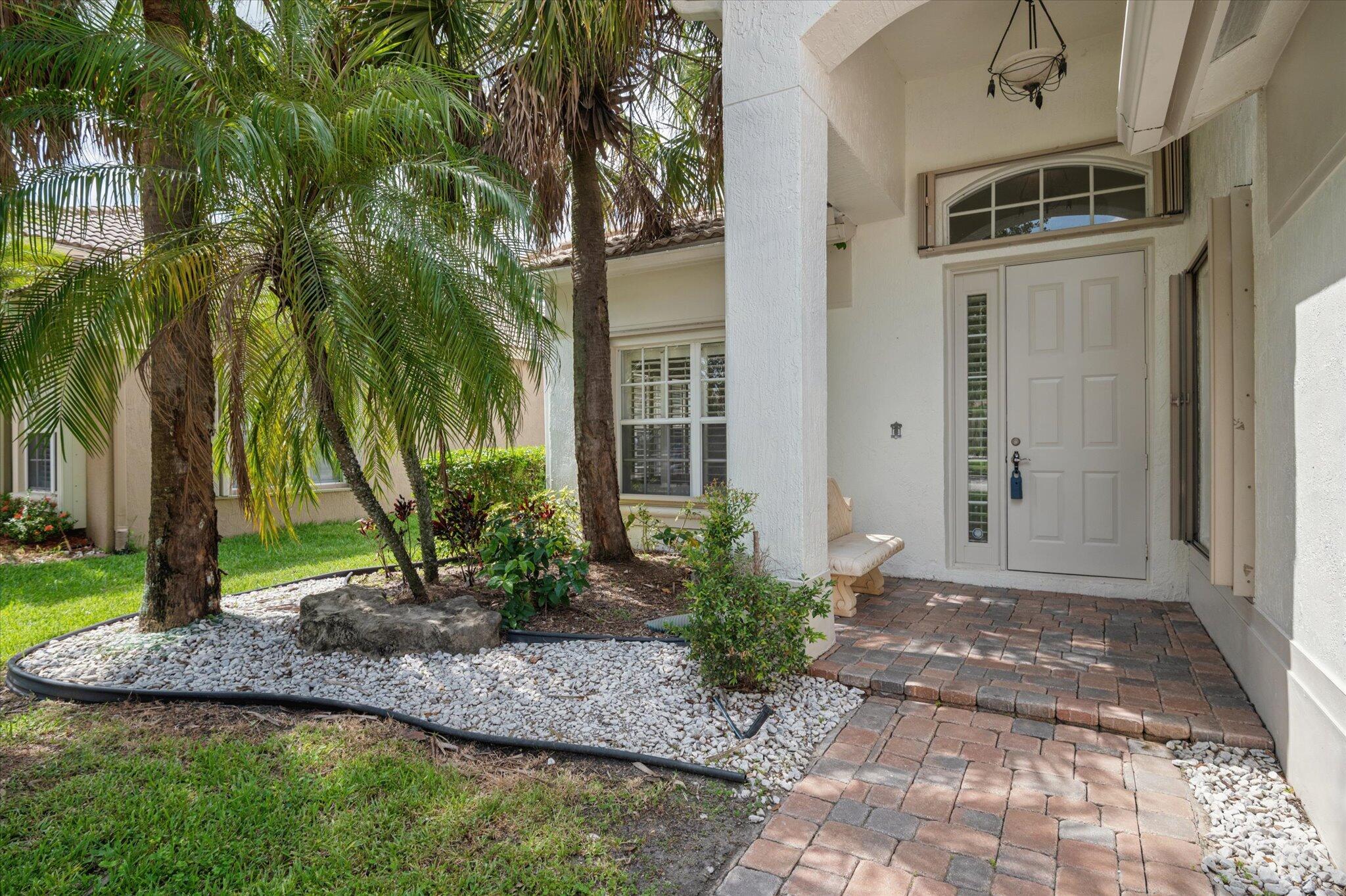 PARKLAND ISLES - Residential