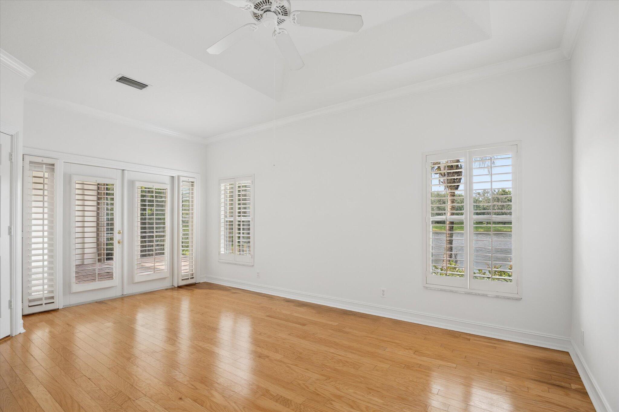 PARKLAND ISLES - Residential