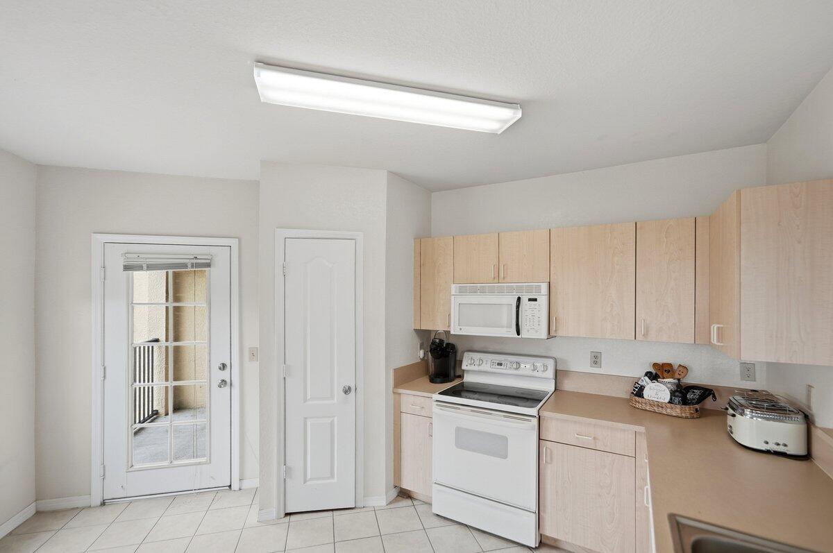 THE BELMONT II AT ST LUCIE WEST, A CONDOMINIUM - Residential