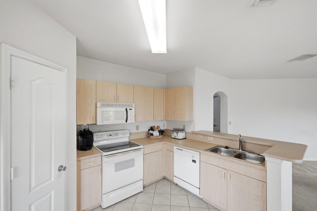 THE BELMONT II AT ST LUCIE WEST, A CONDOMINIUM - Residential