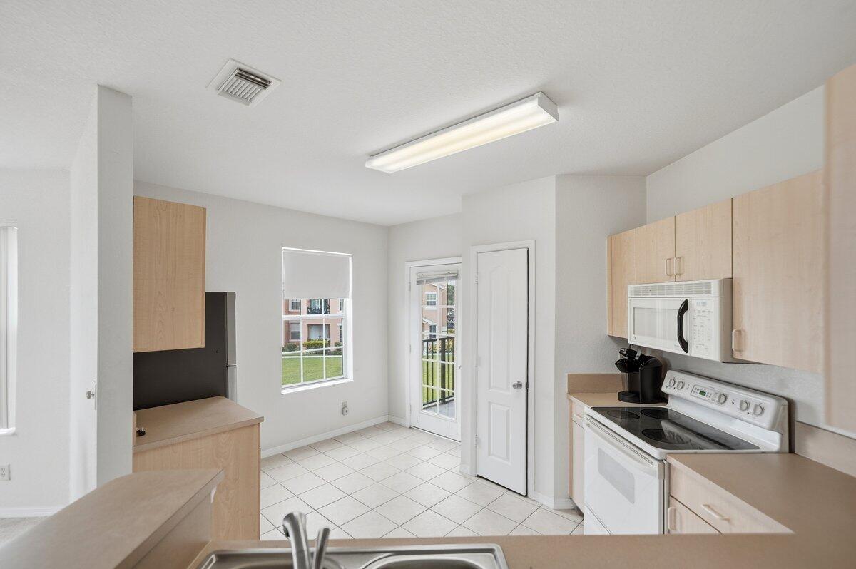 THE BELMONT II AT ST LUCIE WEST, A CONDOMINIUM - Residential