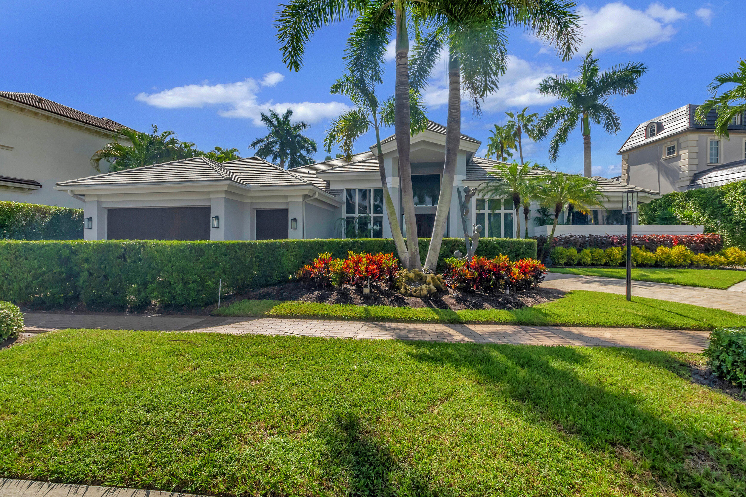Waterfront views greet you upon entering the front door and continue from almost every room in the house. This renovated 4 bedroom 5 full bath, heated pool, private putting green, wolf summer kitchen, electric screen outdoor space, steam shower, bar with fridge and ice maker, outfitted closets, impact windows, hurricane shutters, new AC units, newer roof, AC in garage, full house water filtration system, and so much more under 4247 AC SF is a must see on one of the most premier lots in SA. FULL GOLF MEMBERSHIP is part of equity purchase.  Move right in and enjoy the St. Andrews Country Club lifestyle. See attached for complete fees/dues.
