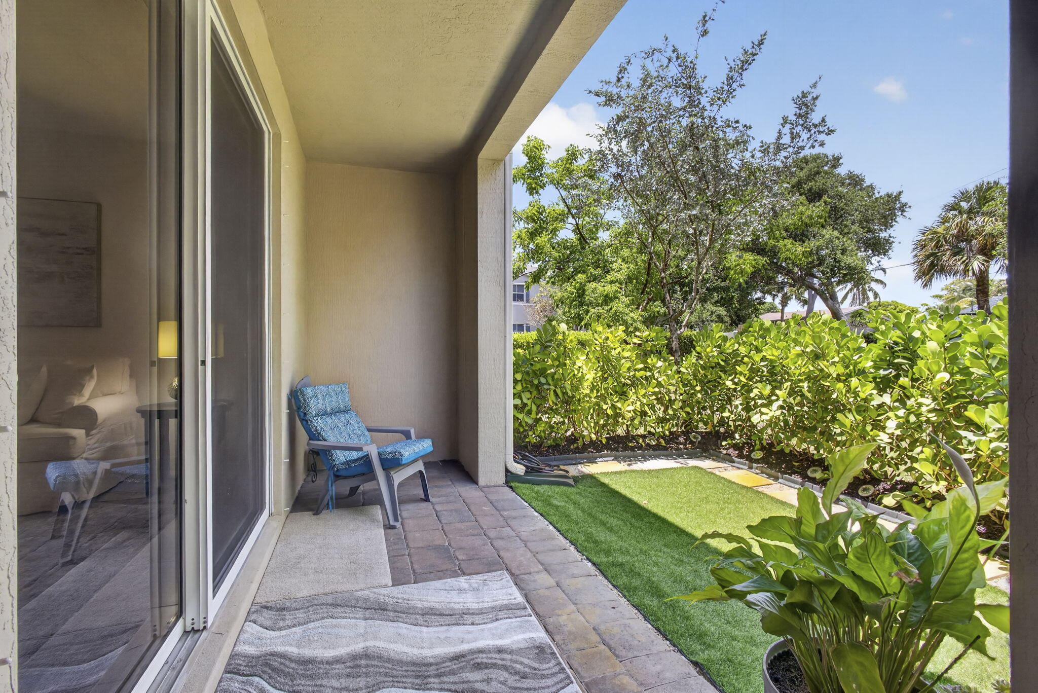 RIVIERA COVE - Residential Lease