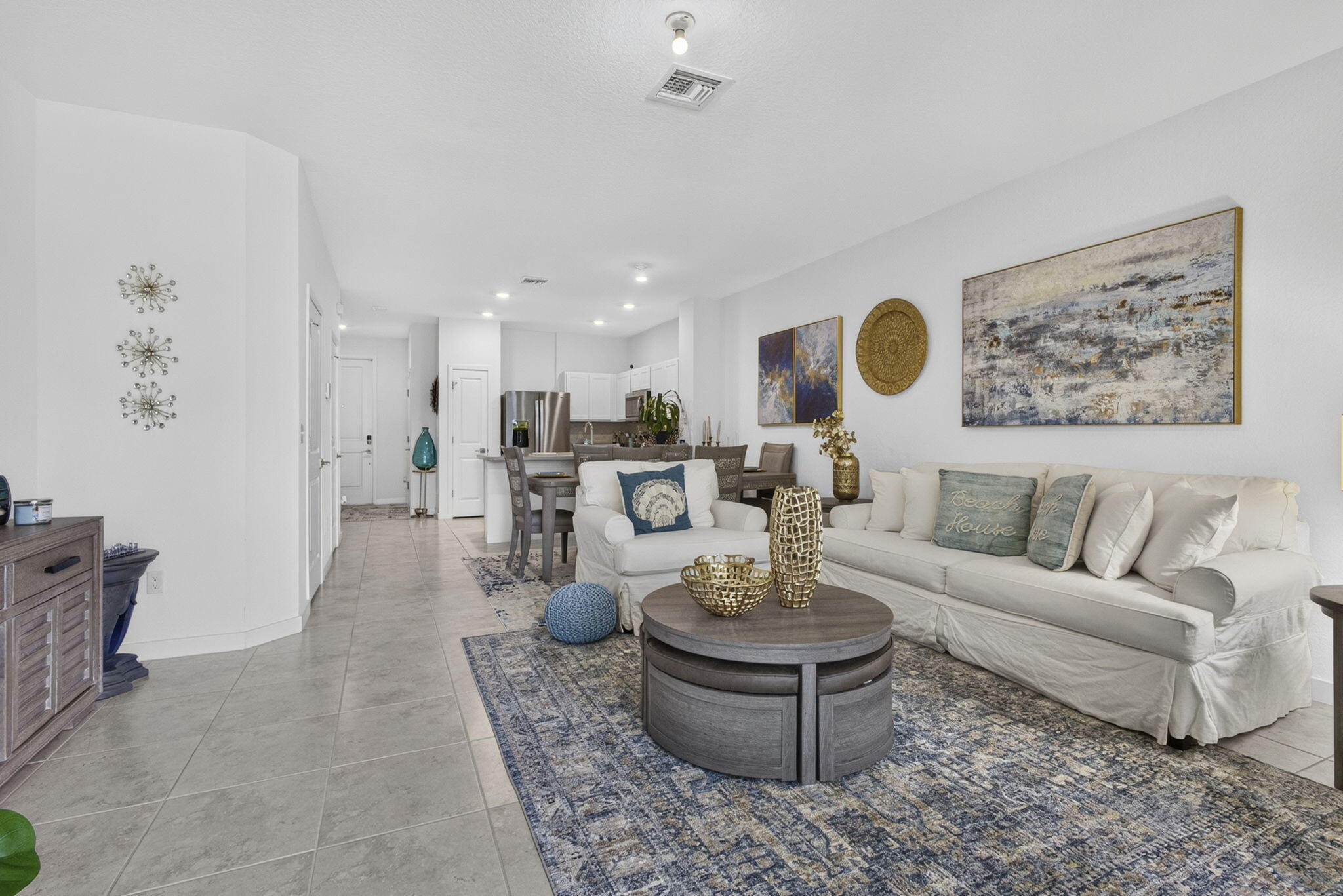 RIVIERA COVE - Residential Lease