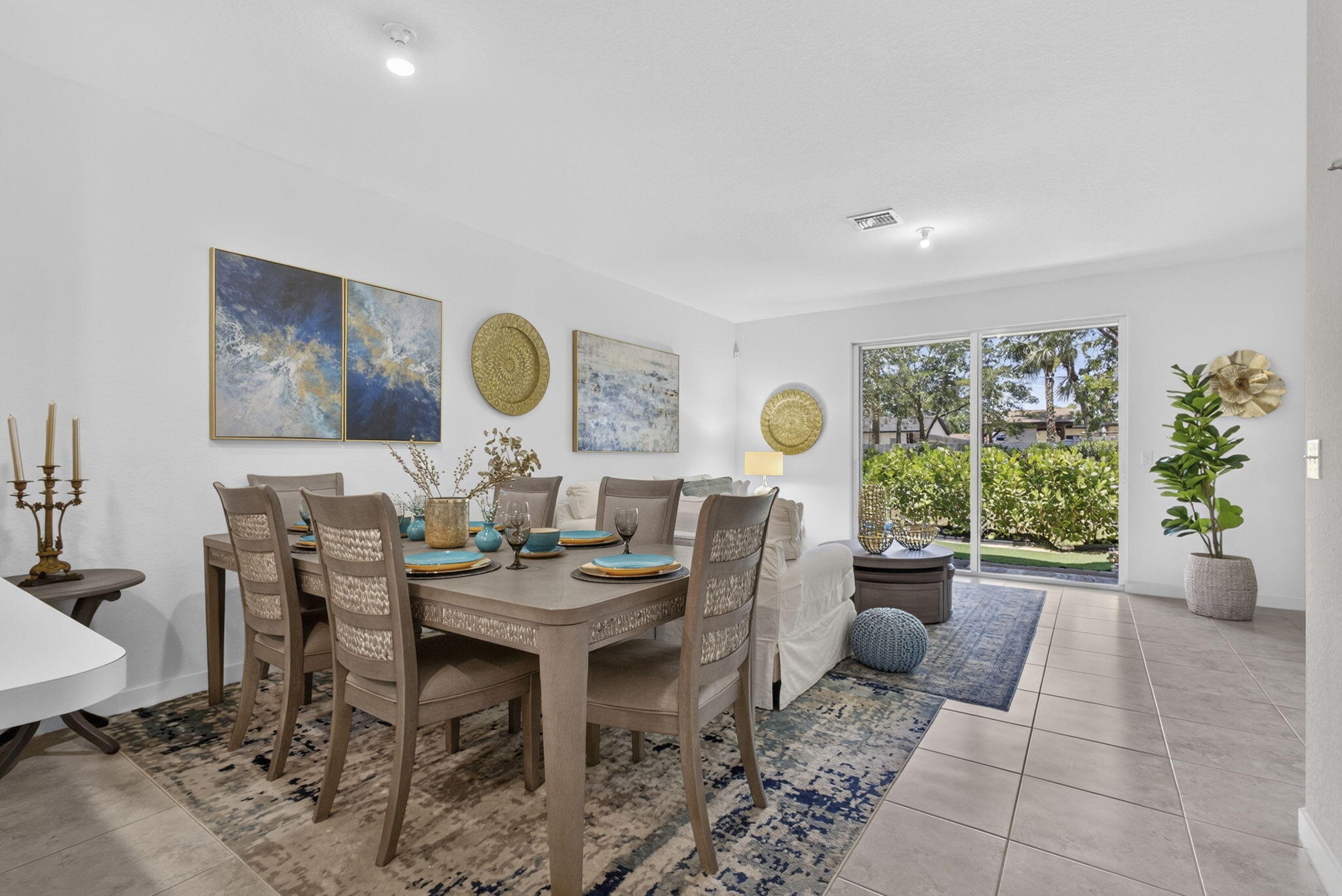 RIVIERA COVE - Residential Lease