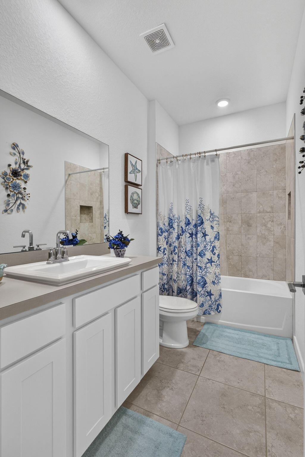 RIVIERA COVE - Residential Lease