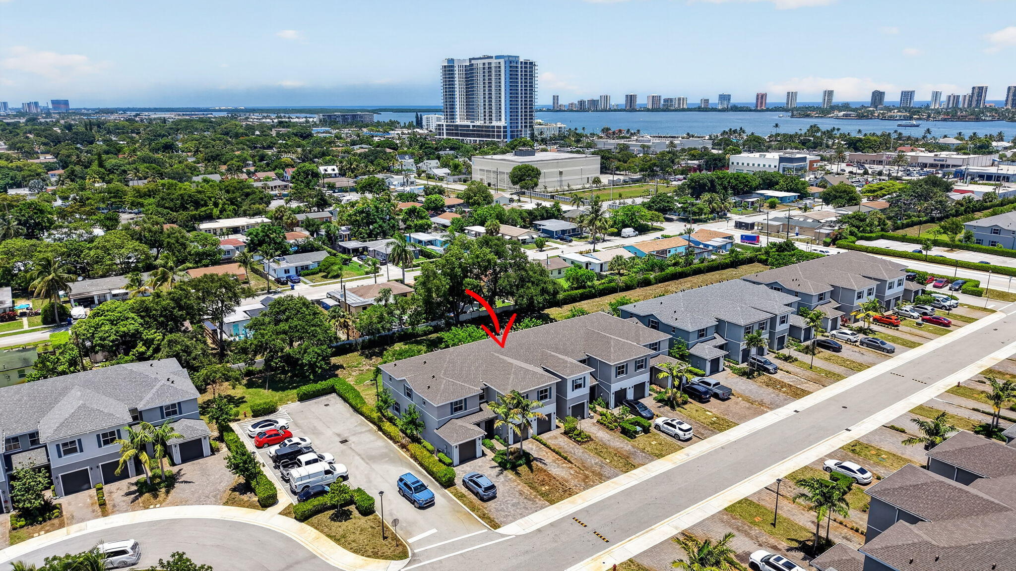 RIVIERA COVE - Residential Lease